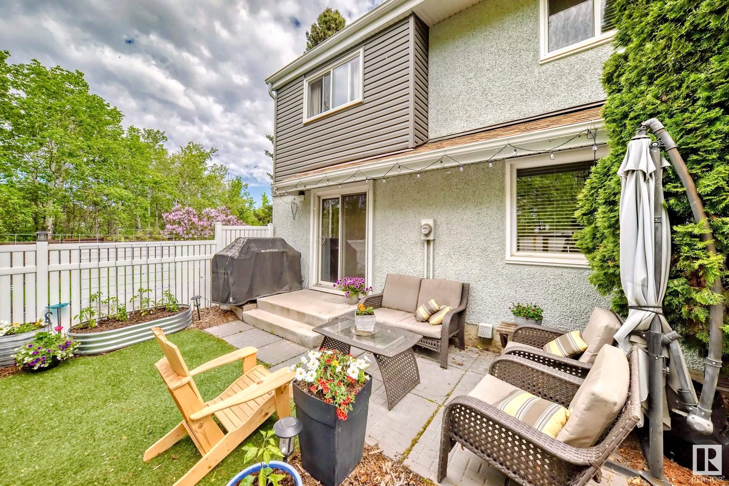 












33 GRANDIN WOODS

,
St. Albert,




AB
T8N 2Y4

