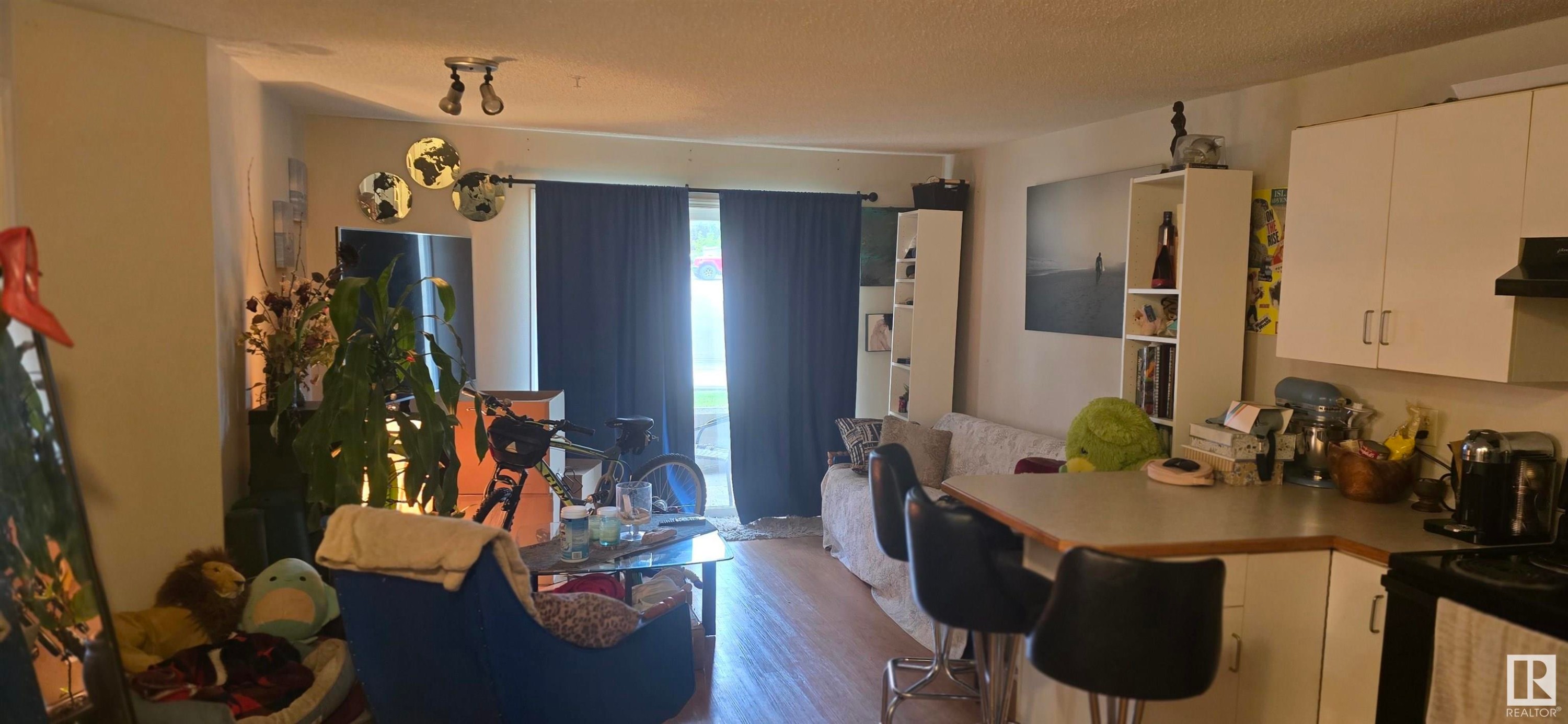 












103 10535 122 Street

,
Edmonton,




AB
T5N 4B7

