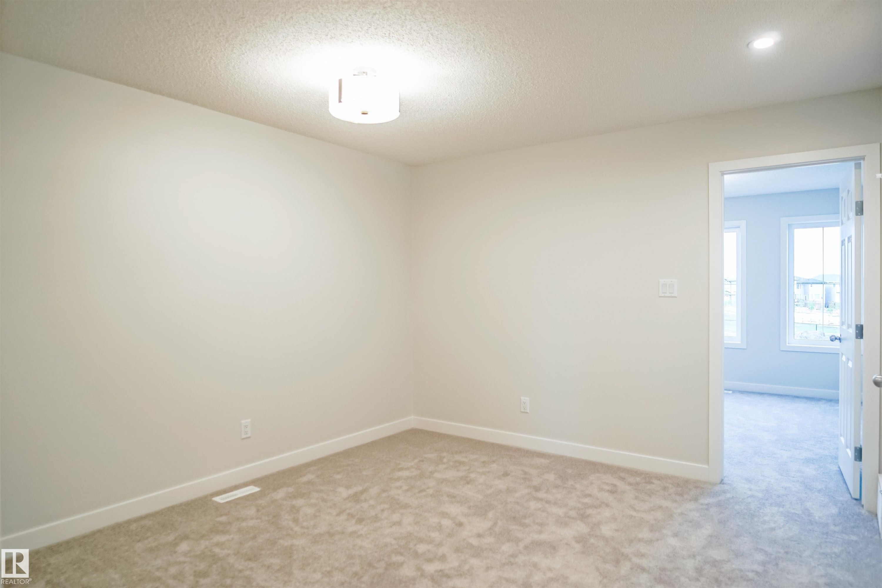 












18136 74 Street

,
Edmonton,




AB
T5Z 0T4

