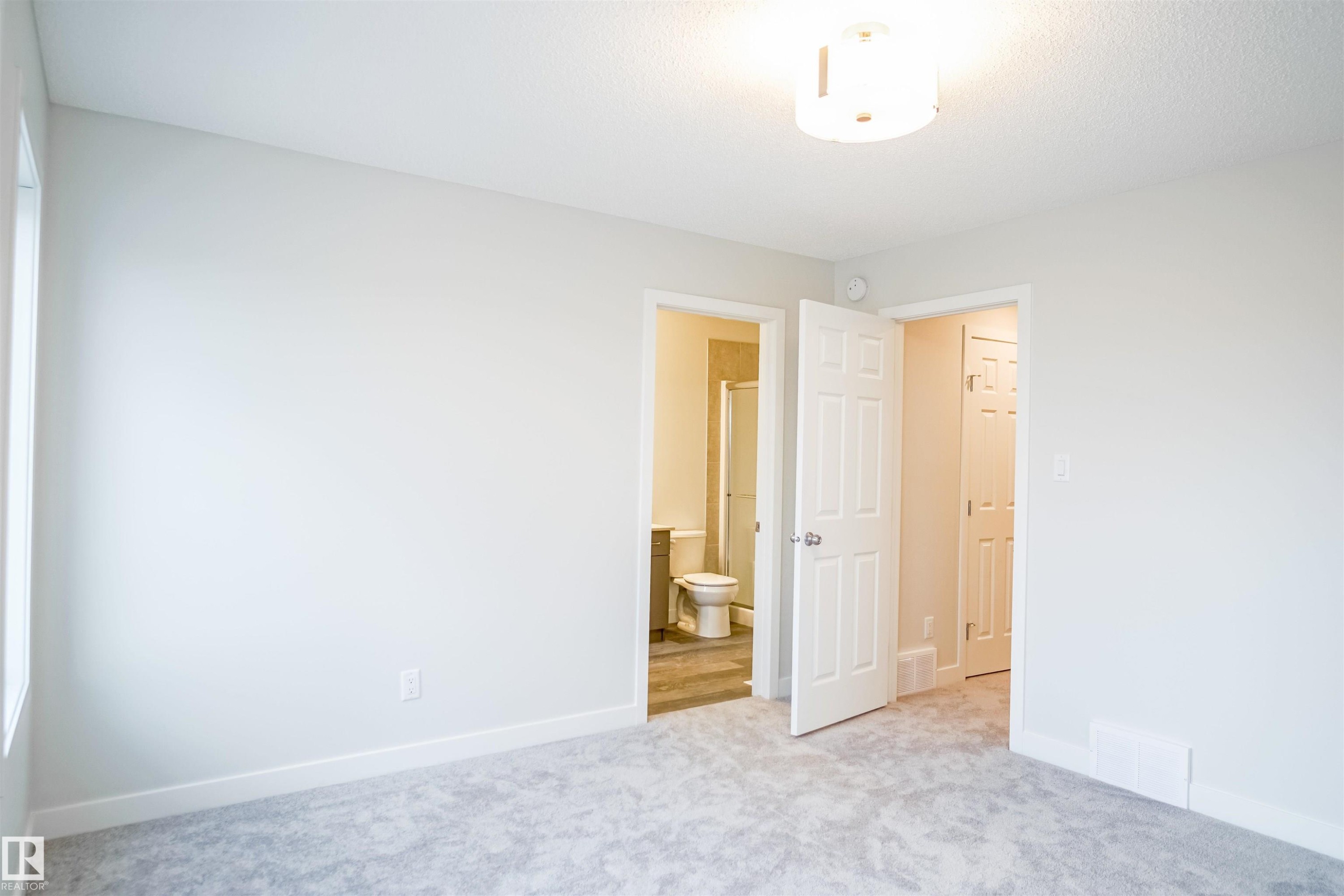 












18136 74 Street

,
Edmonton,




AB
T5Z 0T4


