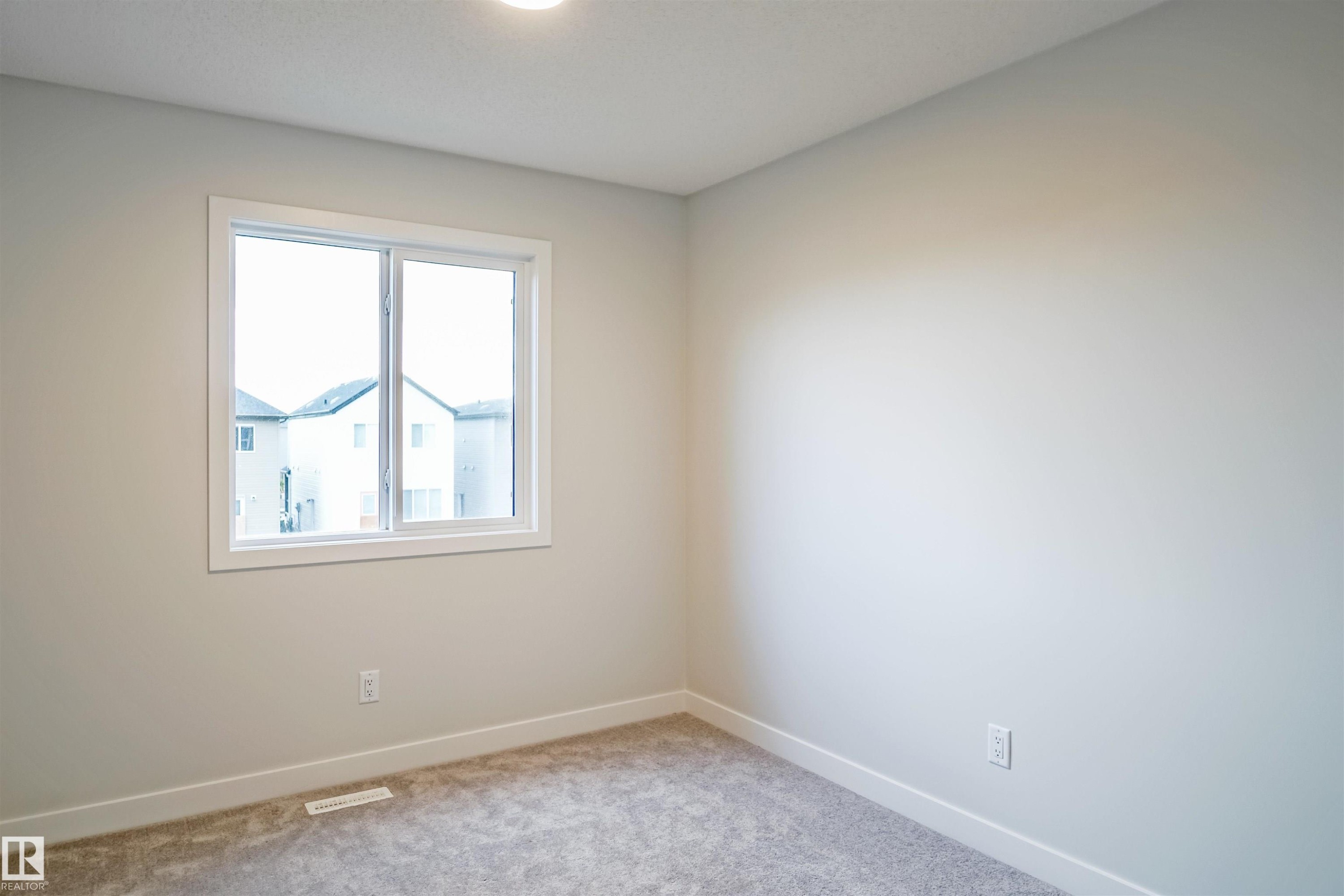 












18136 74 Street

,
Edmonton,




AB
T5Z 0T4

