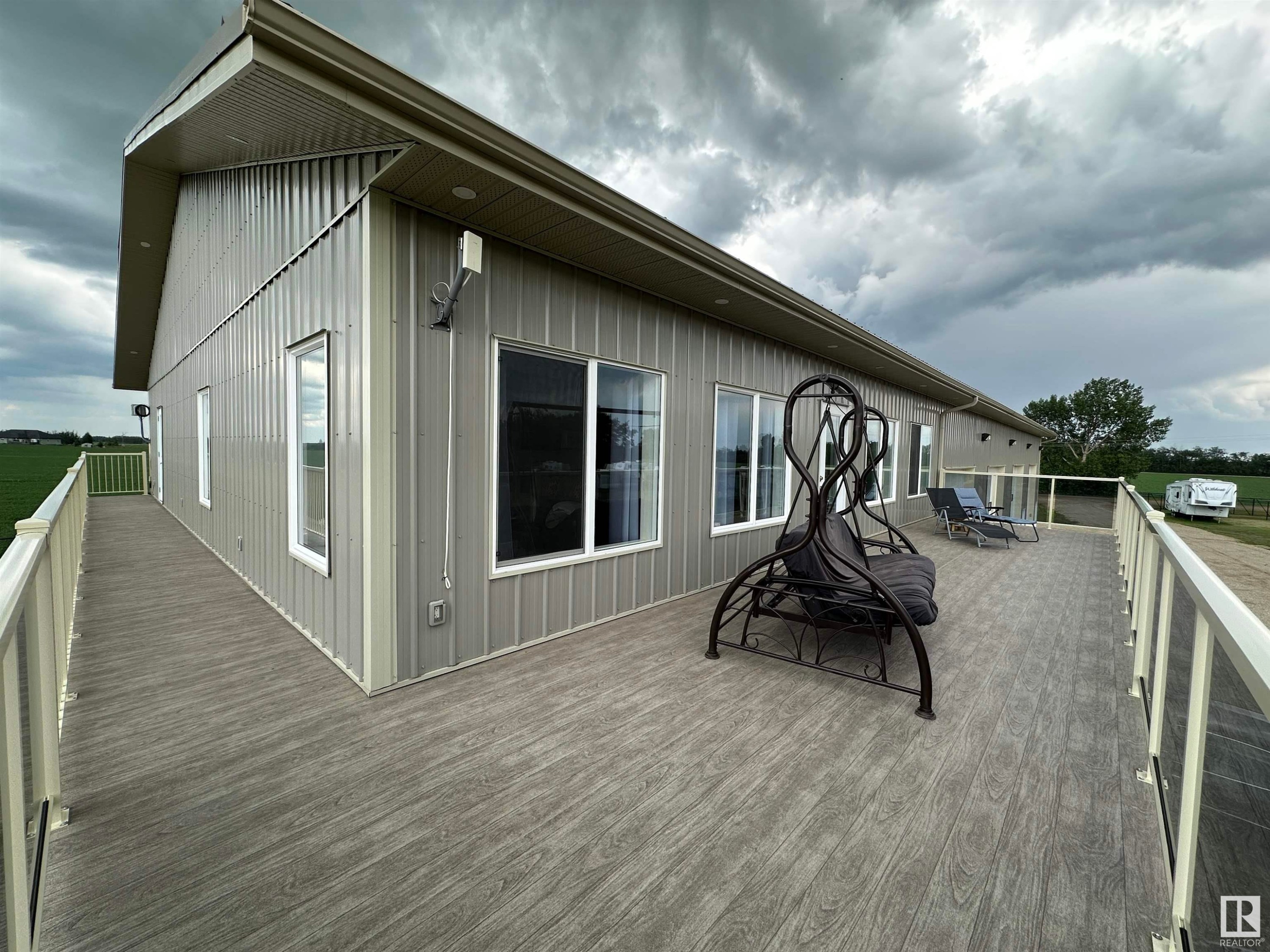 












54322 RGE RD 253

,
St. Albert,




AB
T8T 1R8

