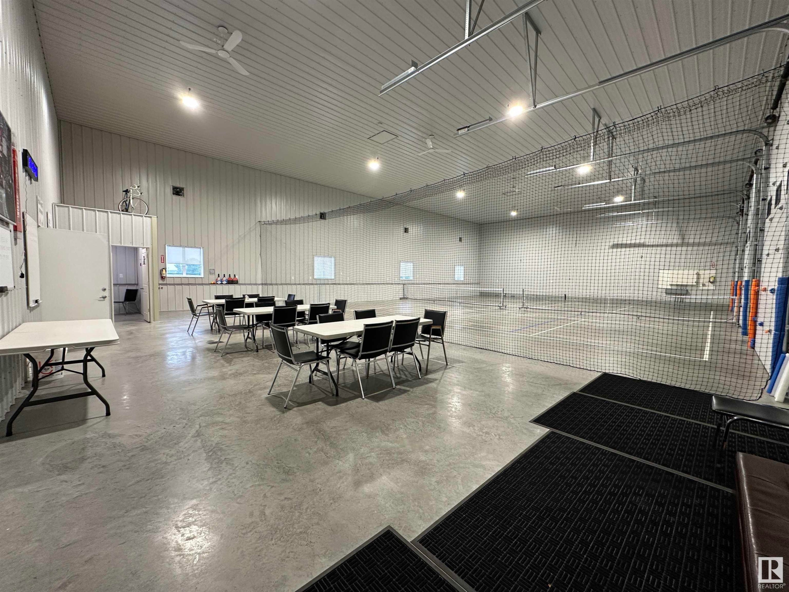 












54322 RGE RD 253

,
St. Albert,




AB
T8T 1R8

