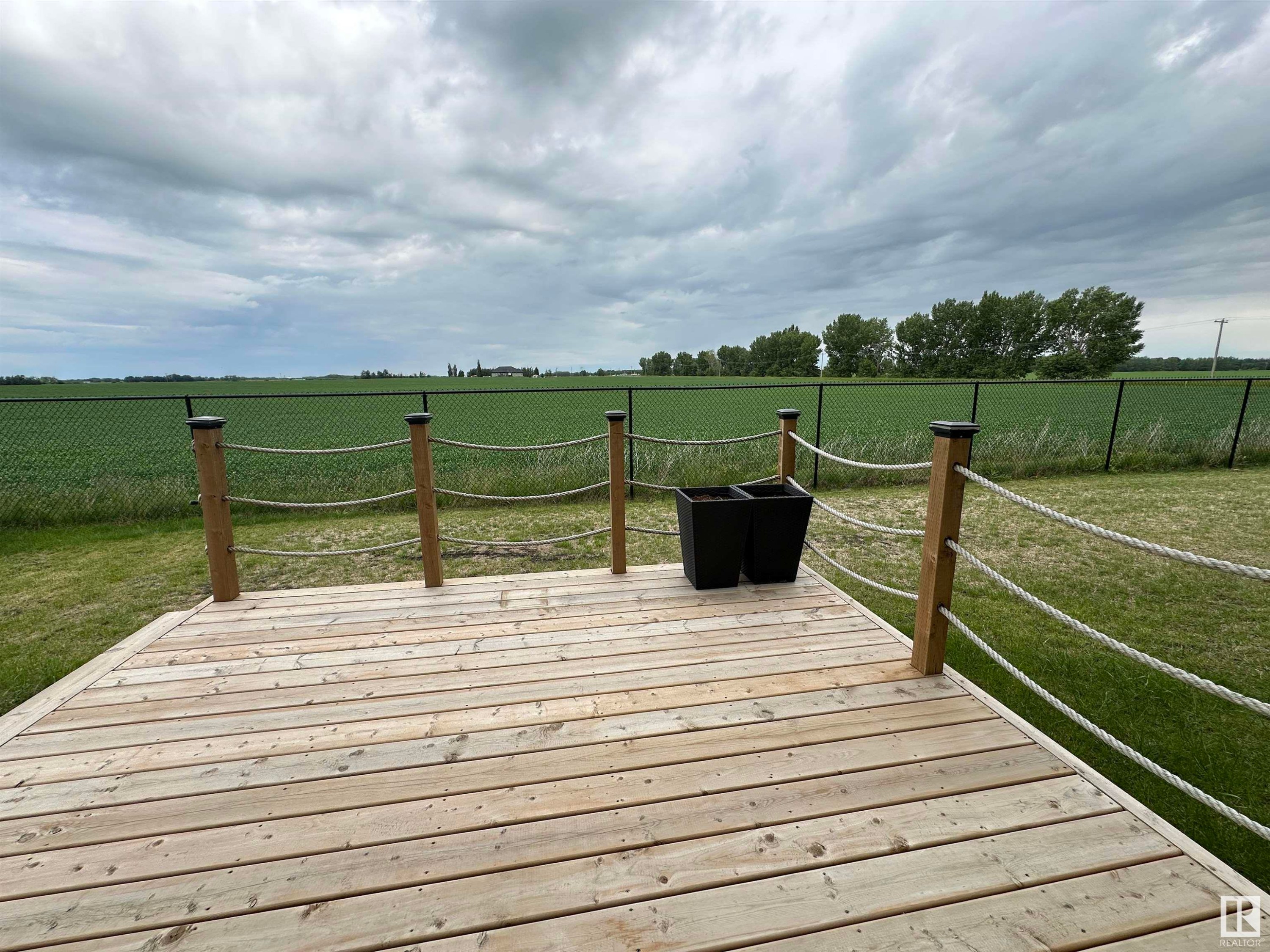 












54322 RGE RD 253

,
St. Albert,




AB
T8T 1R8

