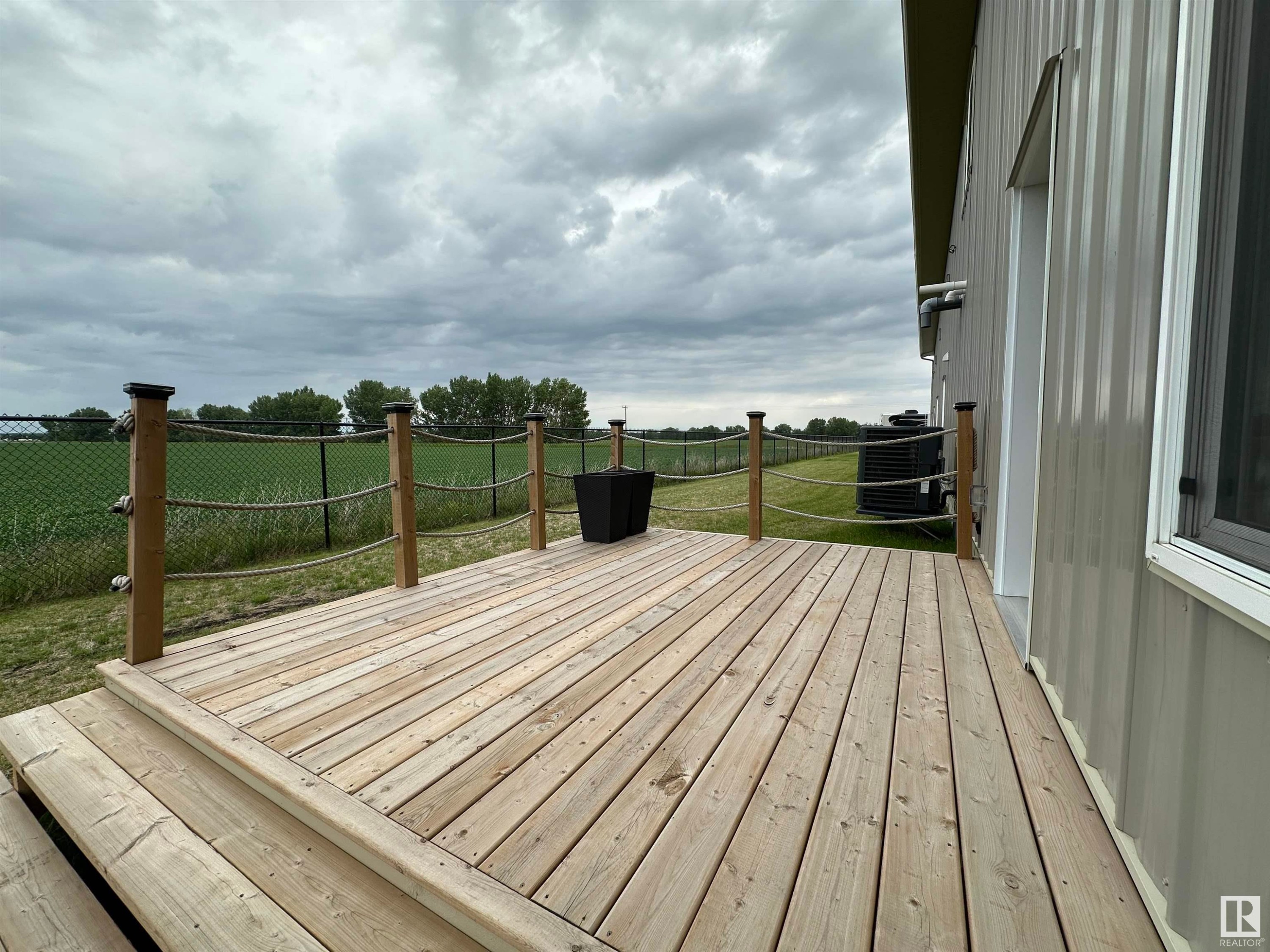 












54322 RGE RD 253

,
St. Albert,




AB
T8T 1R8

