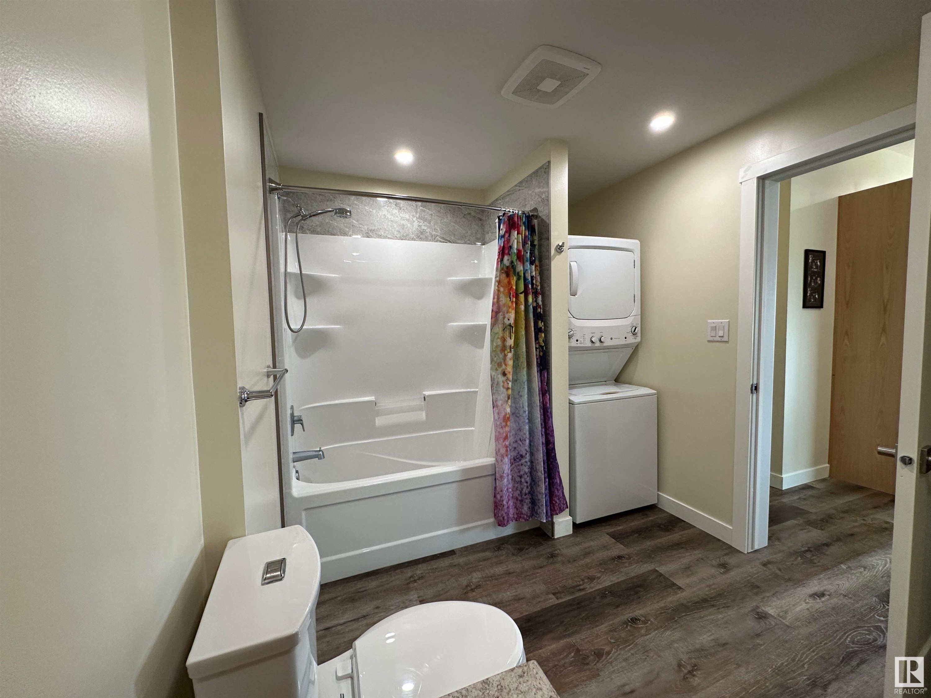 












54322 RGE RD 253

,
St. Albert,




AB
T8T 1R8

