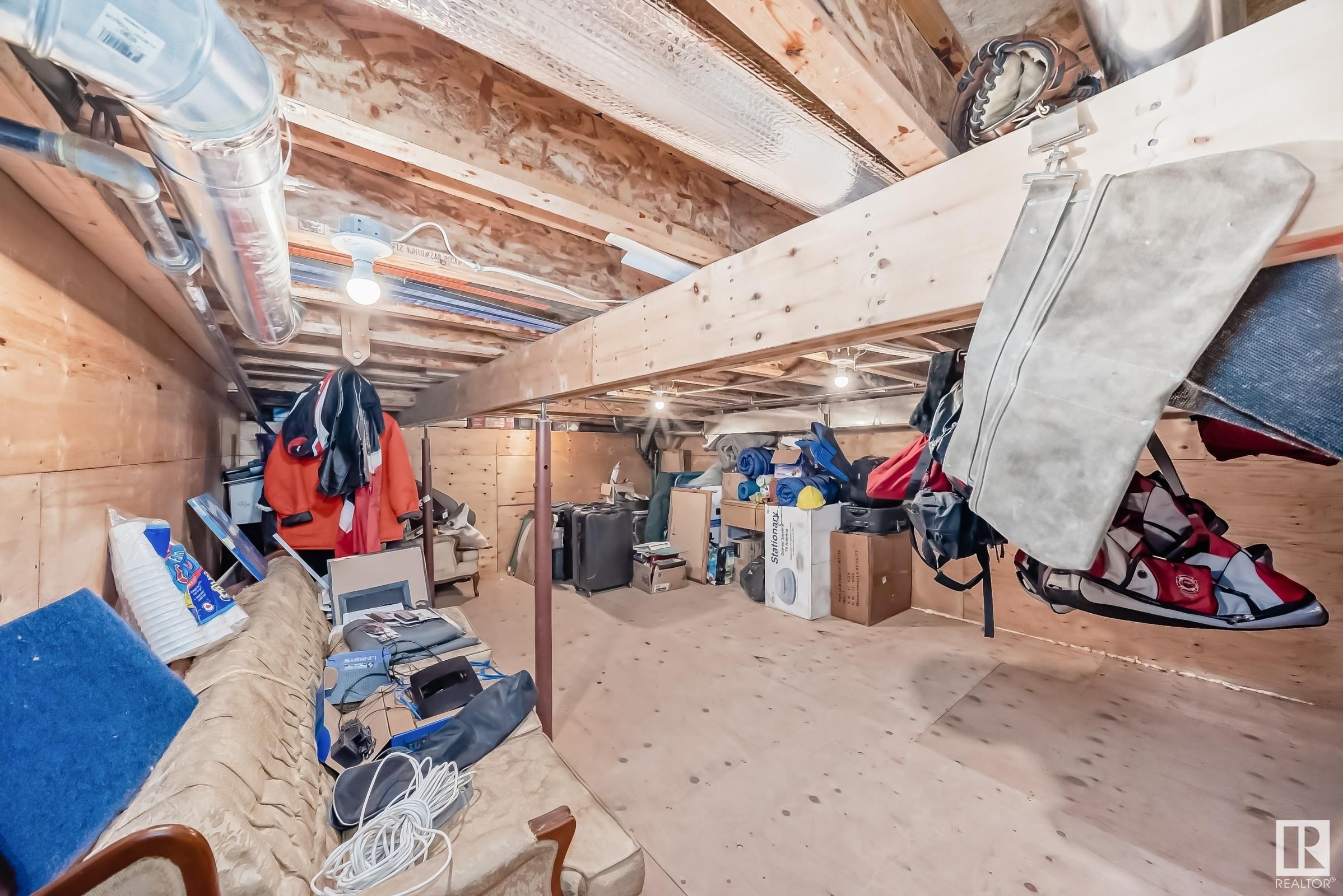 












18403 25 Street

,
Edmonton,




AB
T5Y 6K2

