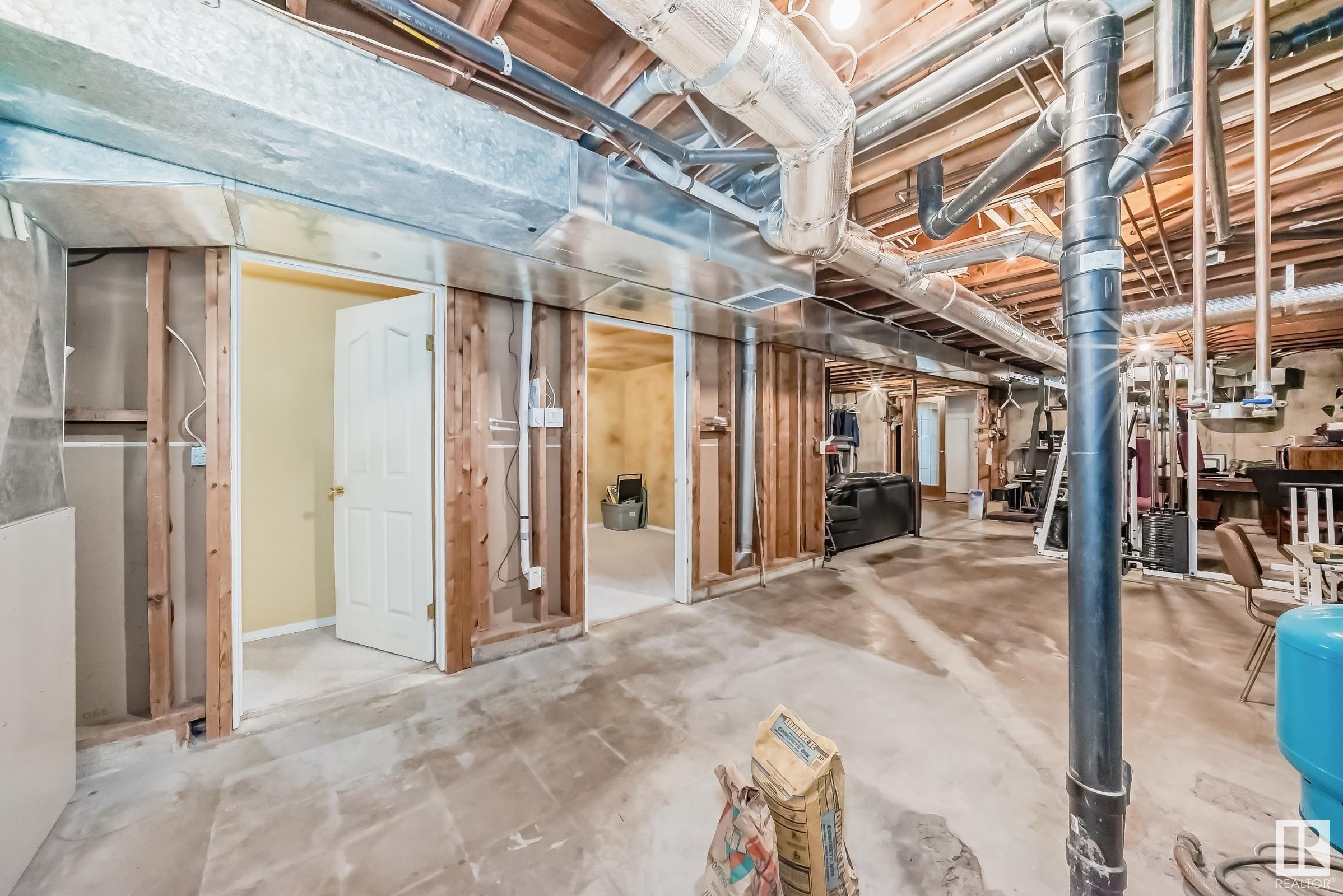












18403 25 Street

,
Edmonton,




AB
T5Y 6K2

