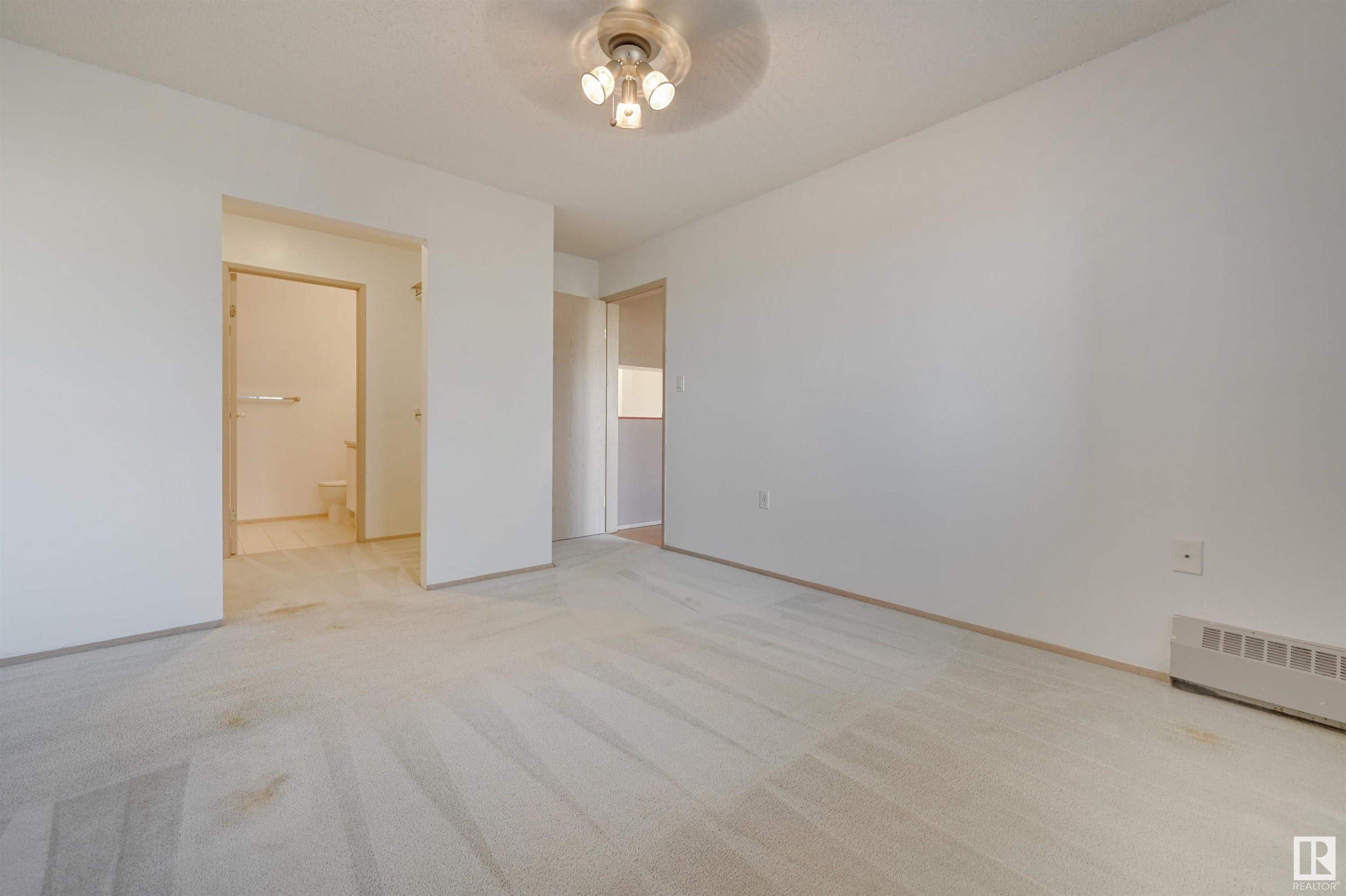 












427 10636 120 Street NW

,
Edmonton,




AB
T5H 4L5

