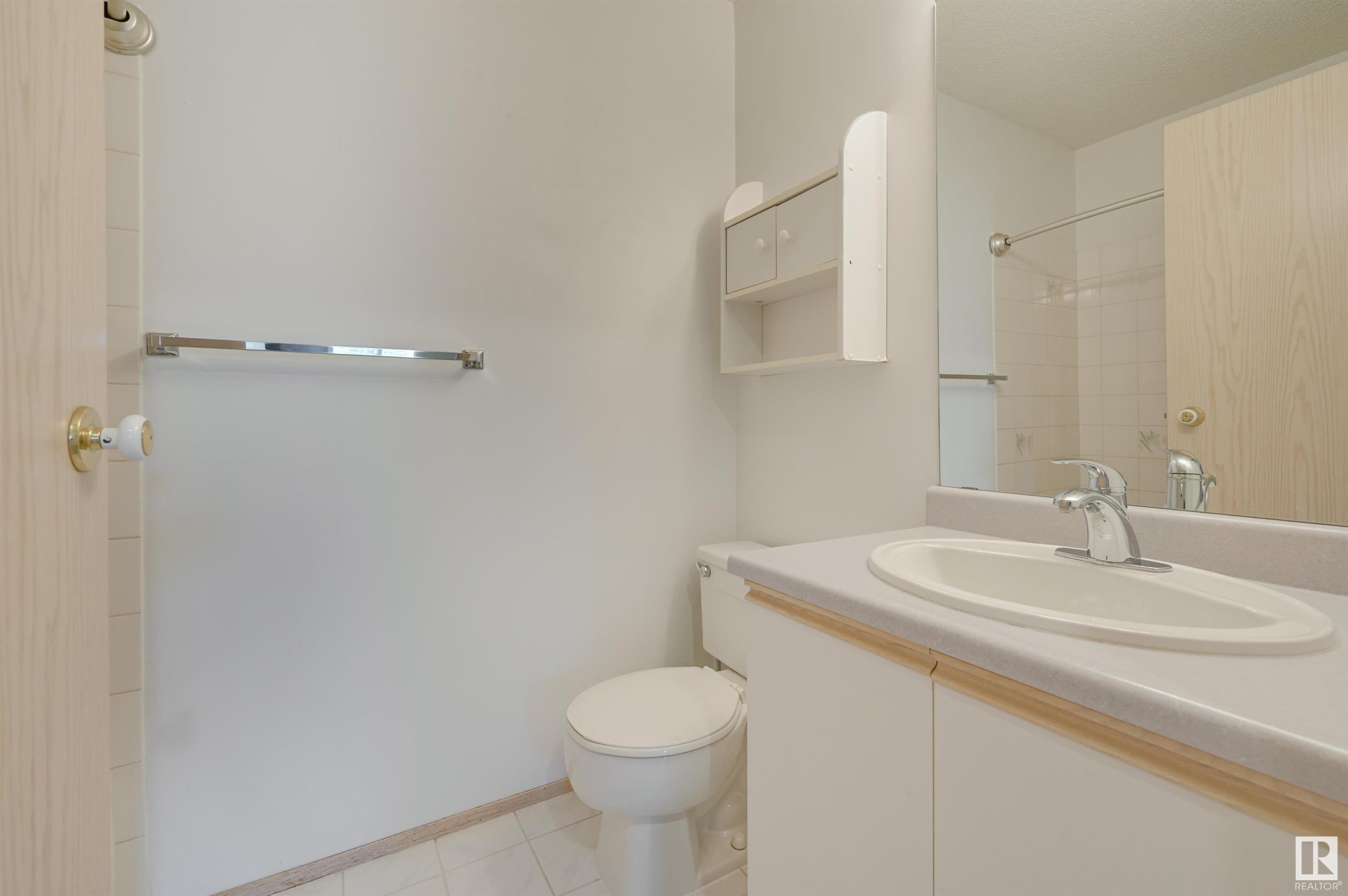 












427 10636 120 Street NW

,
Edmonton,




AB
T5H 4L5

