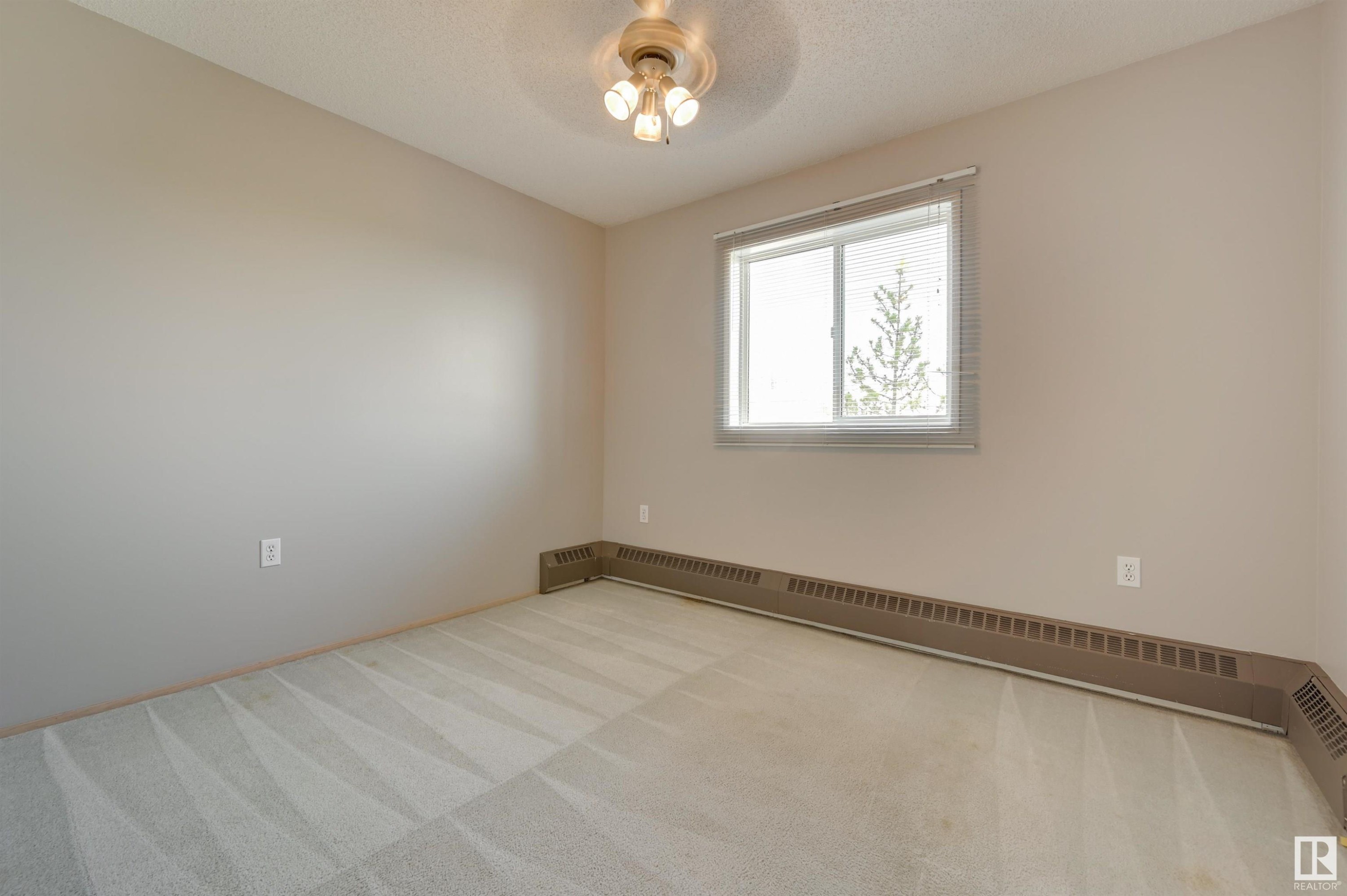












427 10636 120 Street NW

,
Edmonton,




AB
T5H 4L5

