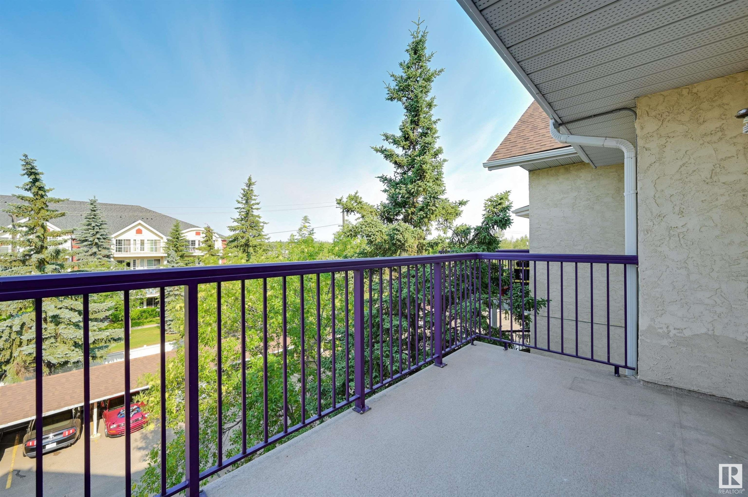 












427 10636 120 Street NW

,
Edmonton,




AB
T5H 4L5

