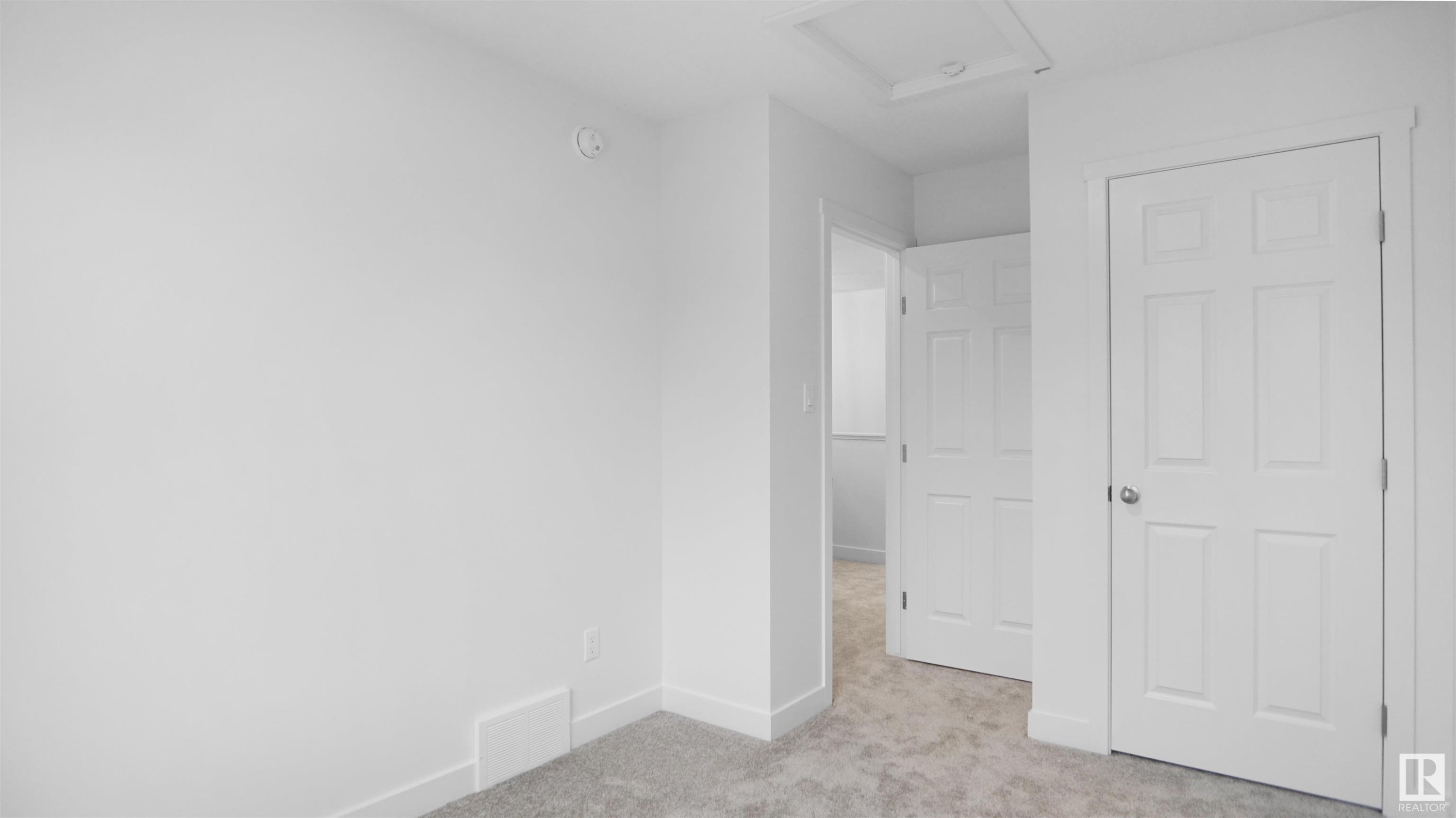 












20915 16 Avenue

,
Edmonton,




AB
T6M 3E7

