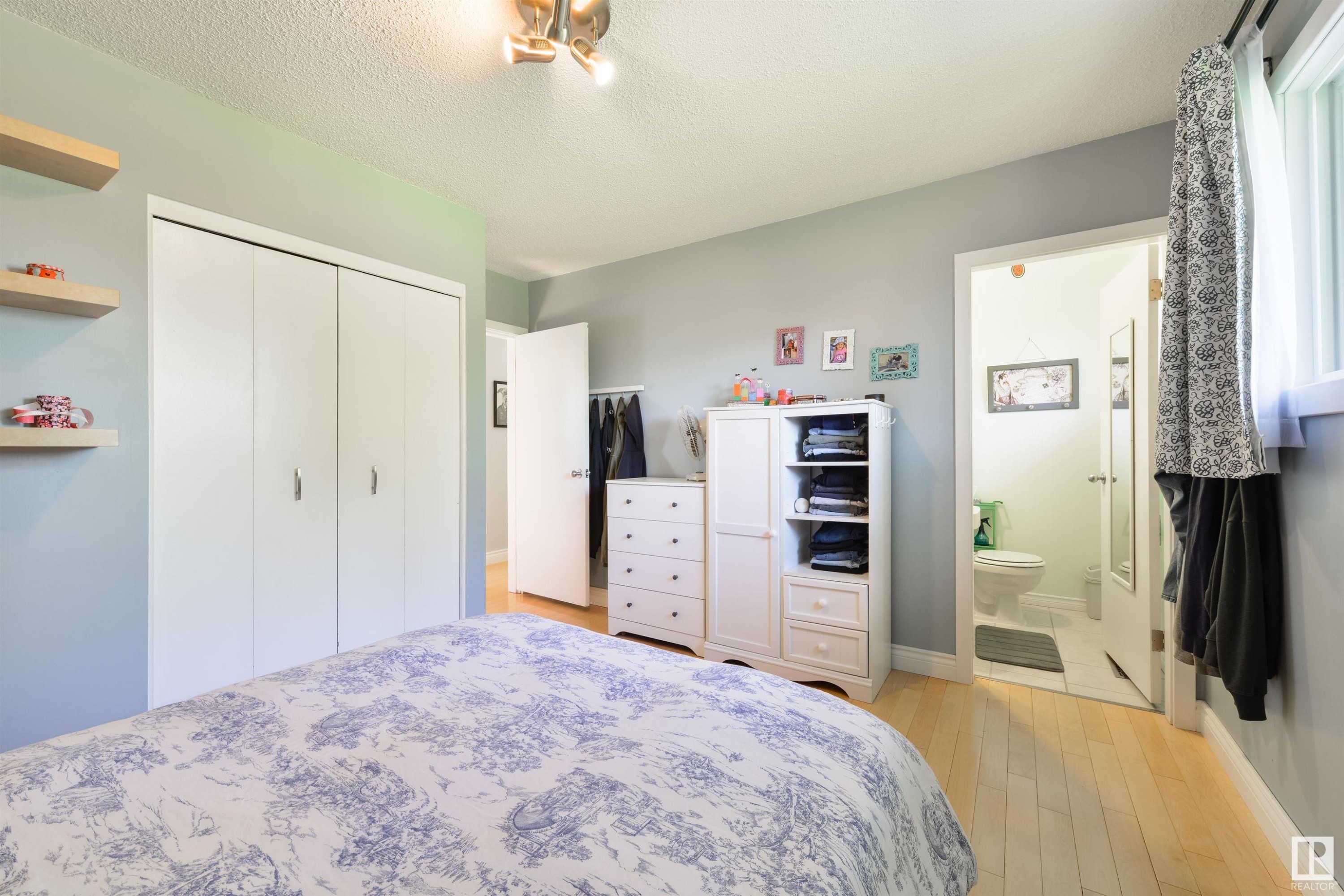












13408 116 Street

,
Edmonton,




AB
T5E 5J1

