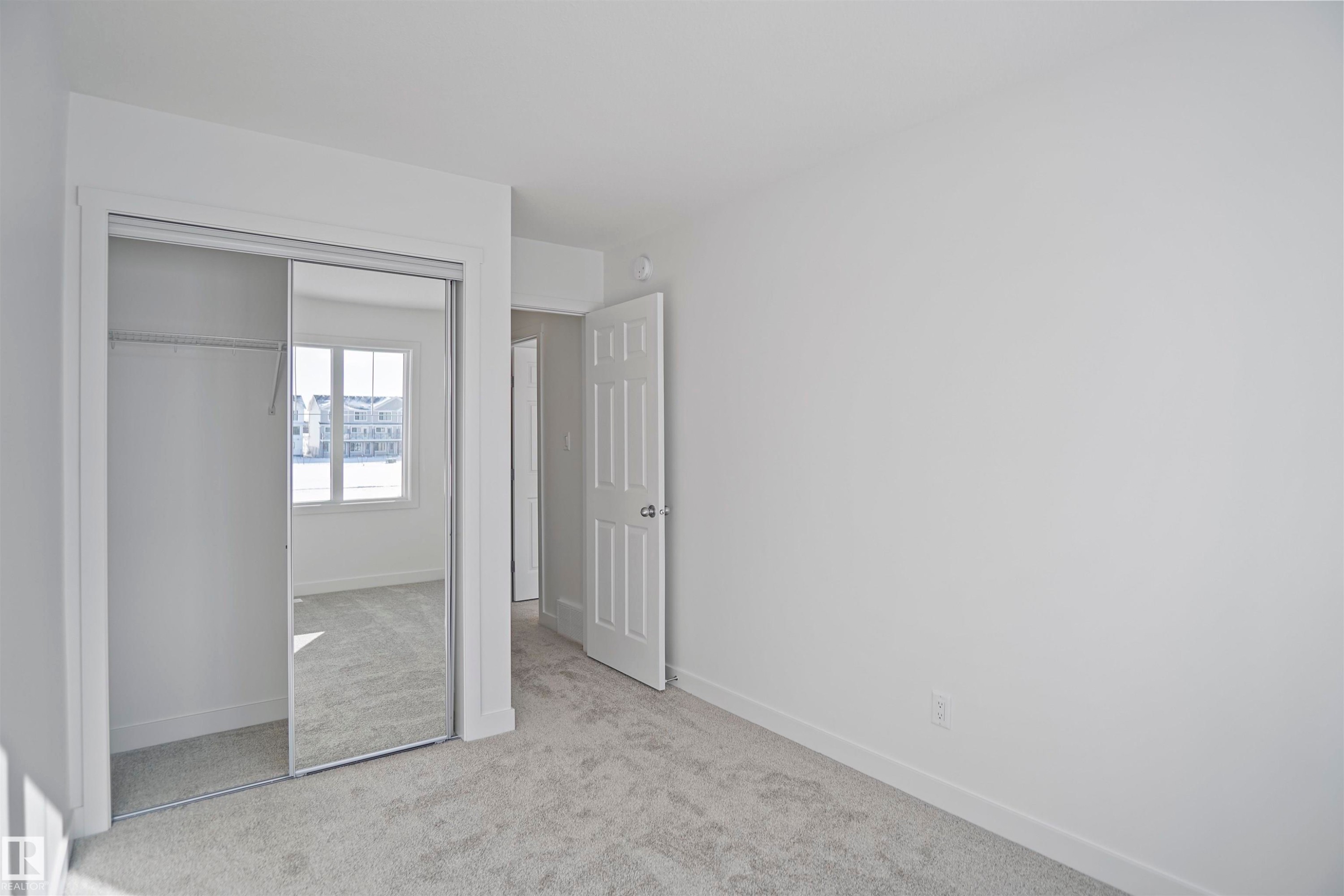 












17920 70 Street

,
Edmonton,




AB
T5Z 0V6

