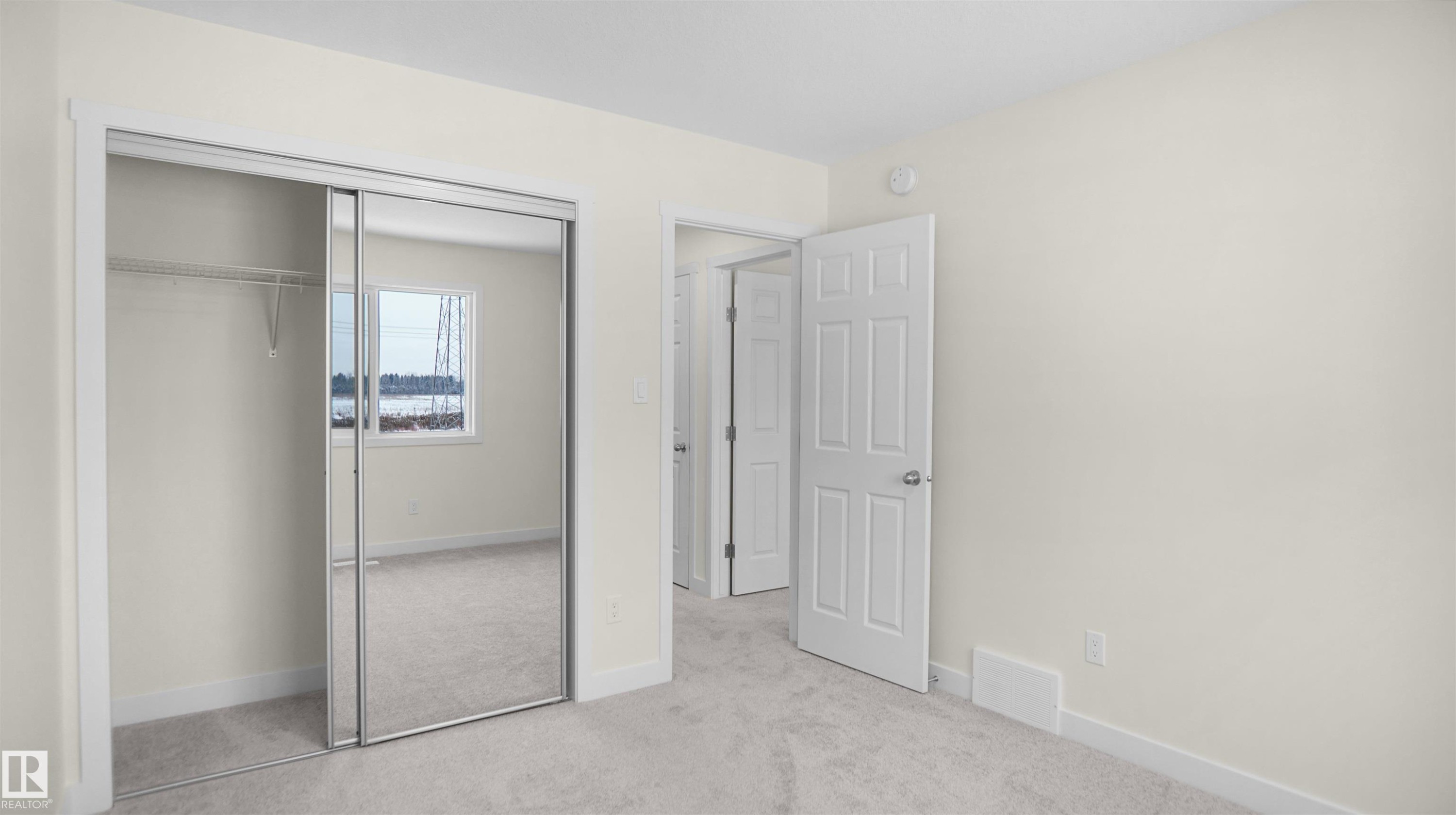 












19012 29 Avenue

,
Edmonton,




AB
T6M 3C3

