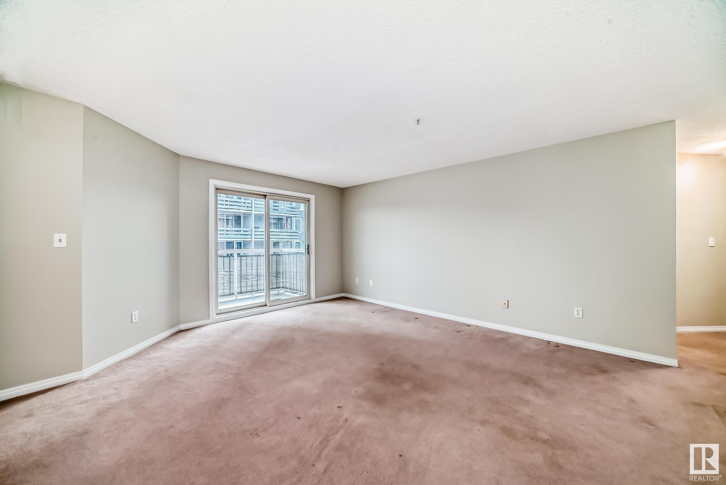 












308 10153 117 Street

,
Edmonton,




AB
T5K 1X5

