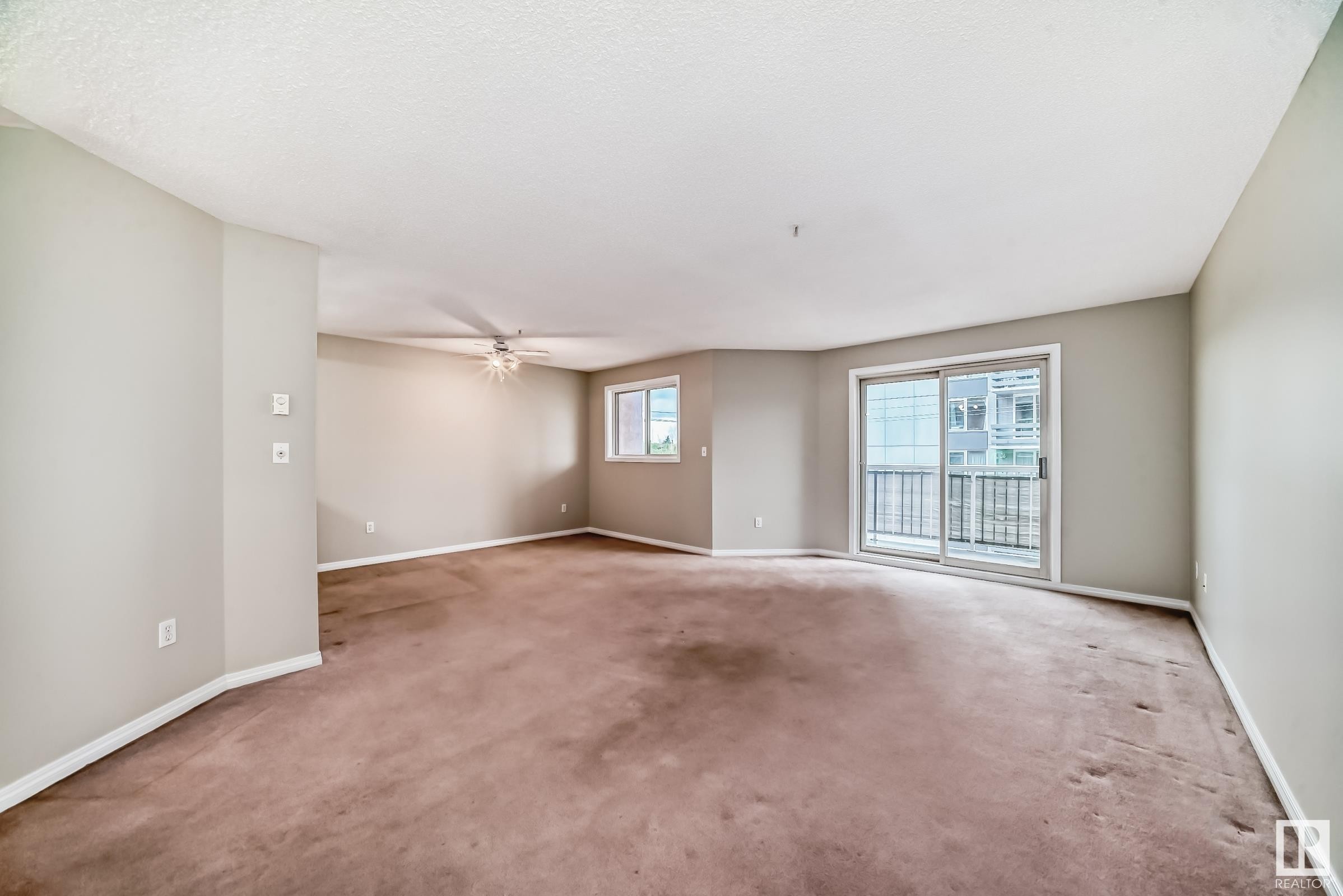 












308 10153 117 Street

,
Edmonton,




AB
T5K 1X5

