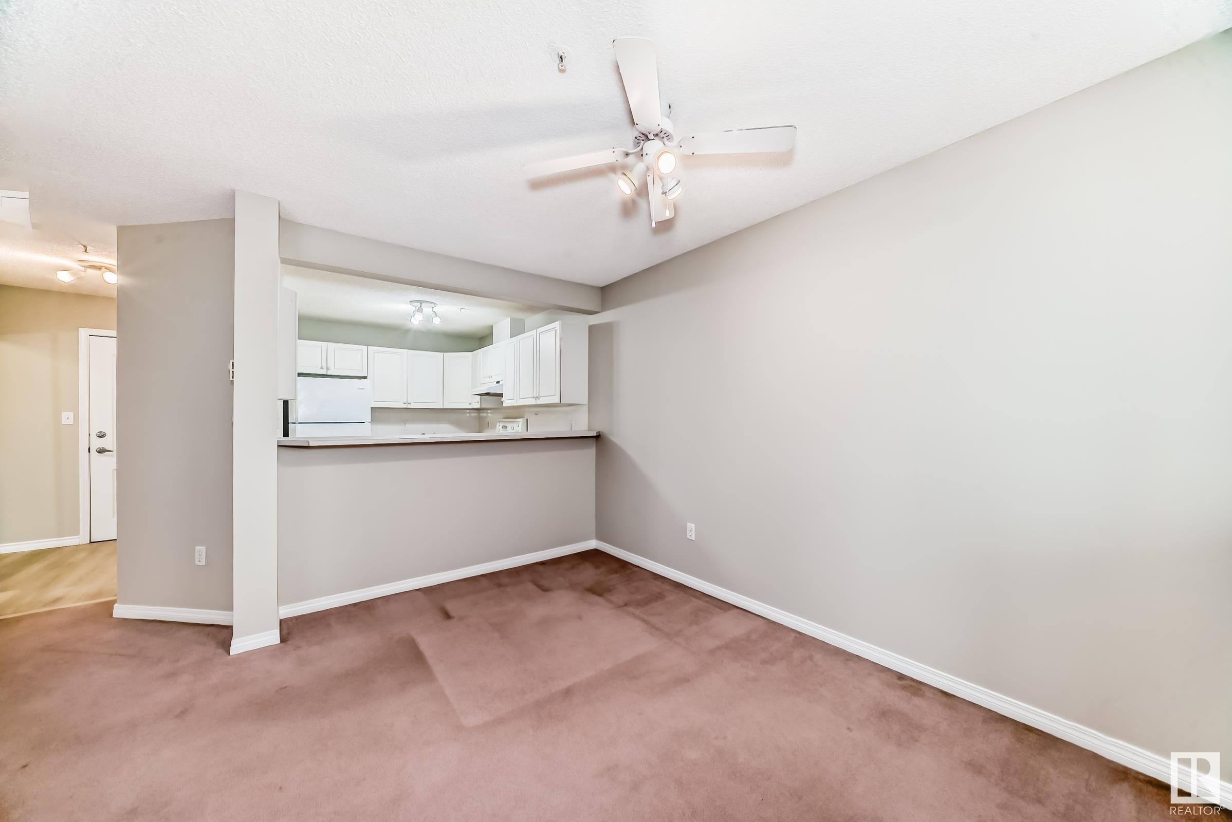 












308 10153 117 Street

,
Edmonton,




AB
T5K 1X5

