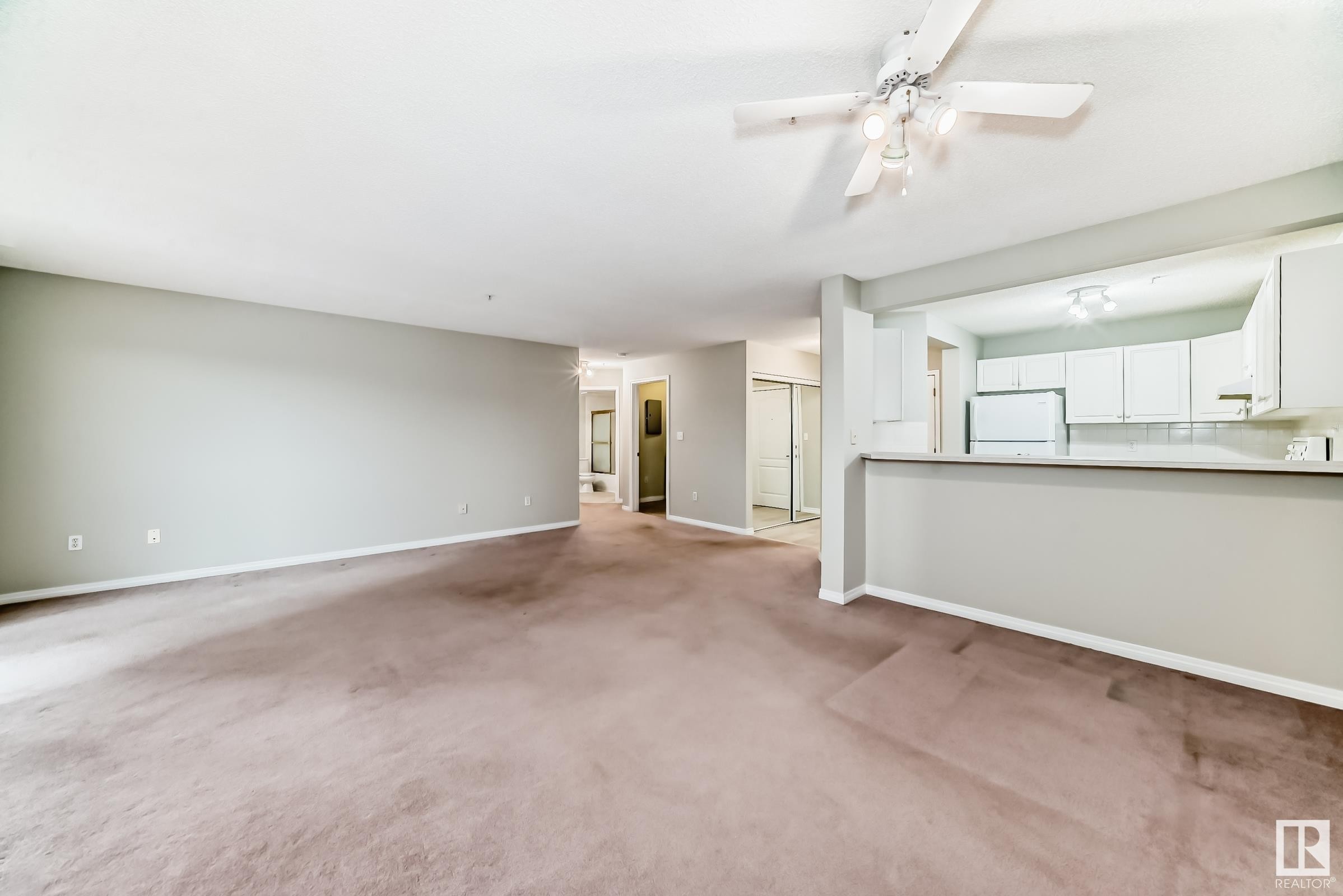 












308 10153 117 Street

,
Edmonton,




AB
T5K 1X5


