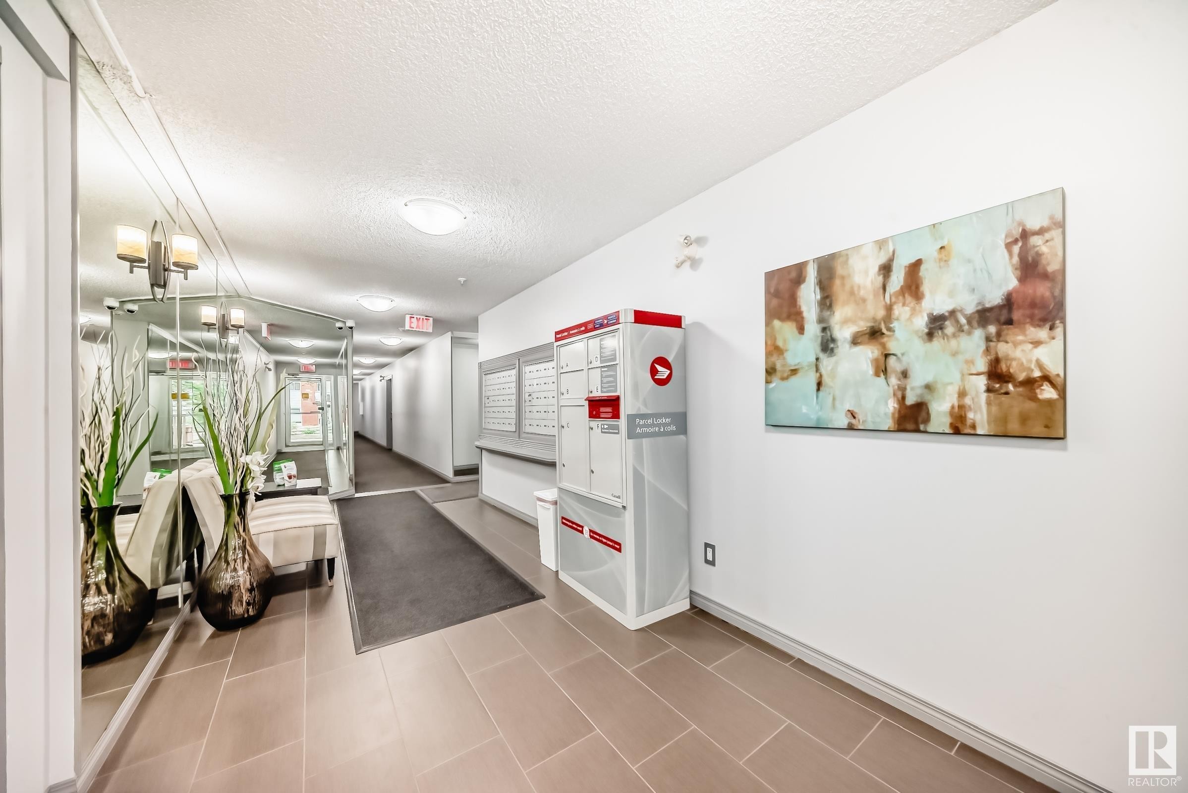 












308 10153 117 Street

,
Edmonton,




AB
T5K 1X5

