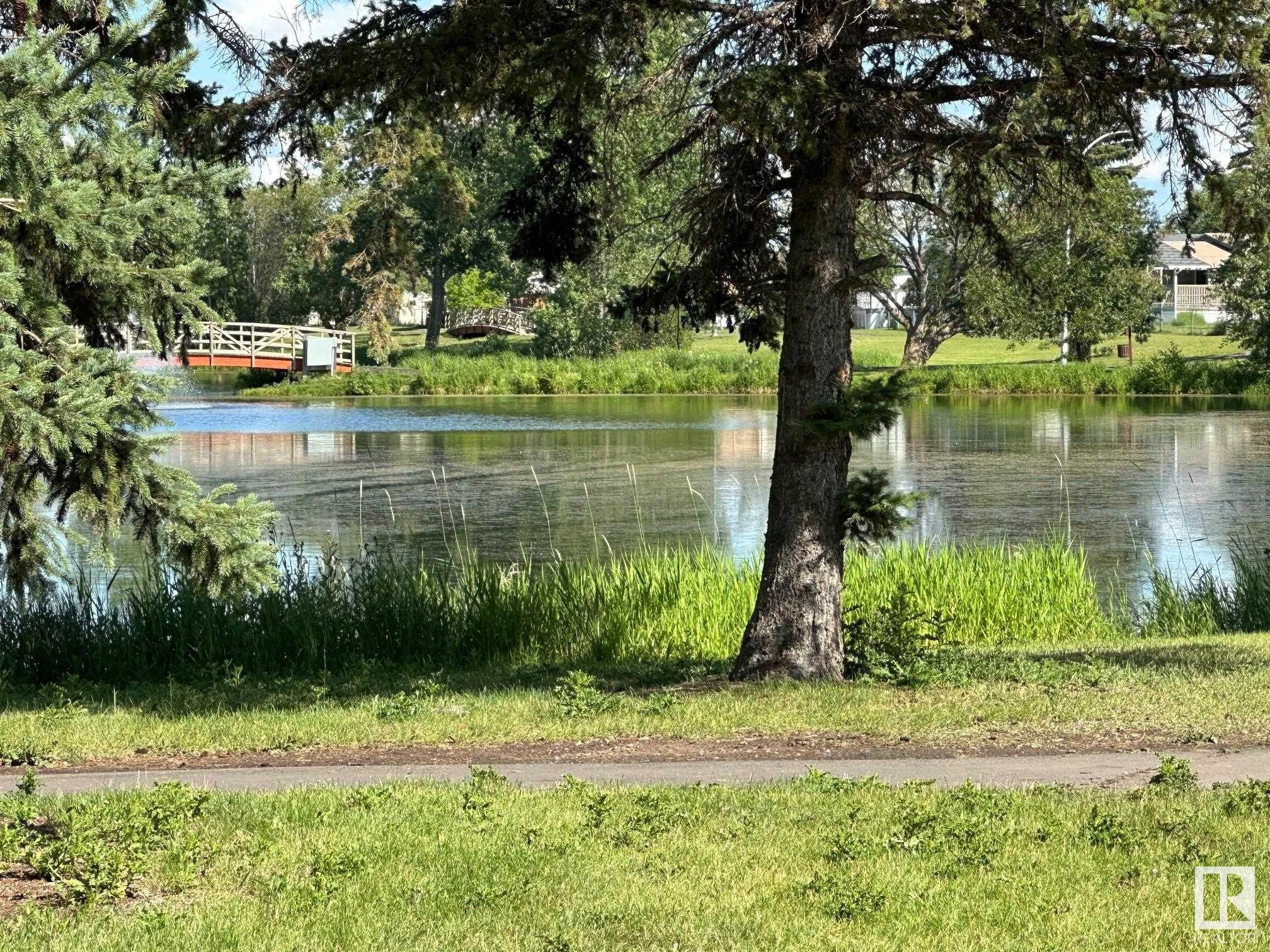 












1244 53222 Range Road 272

,
Rural Parkland County,




AB
T7X 4K4

