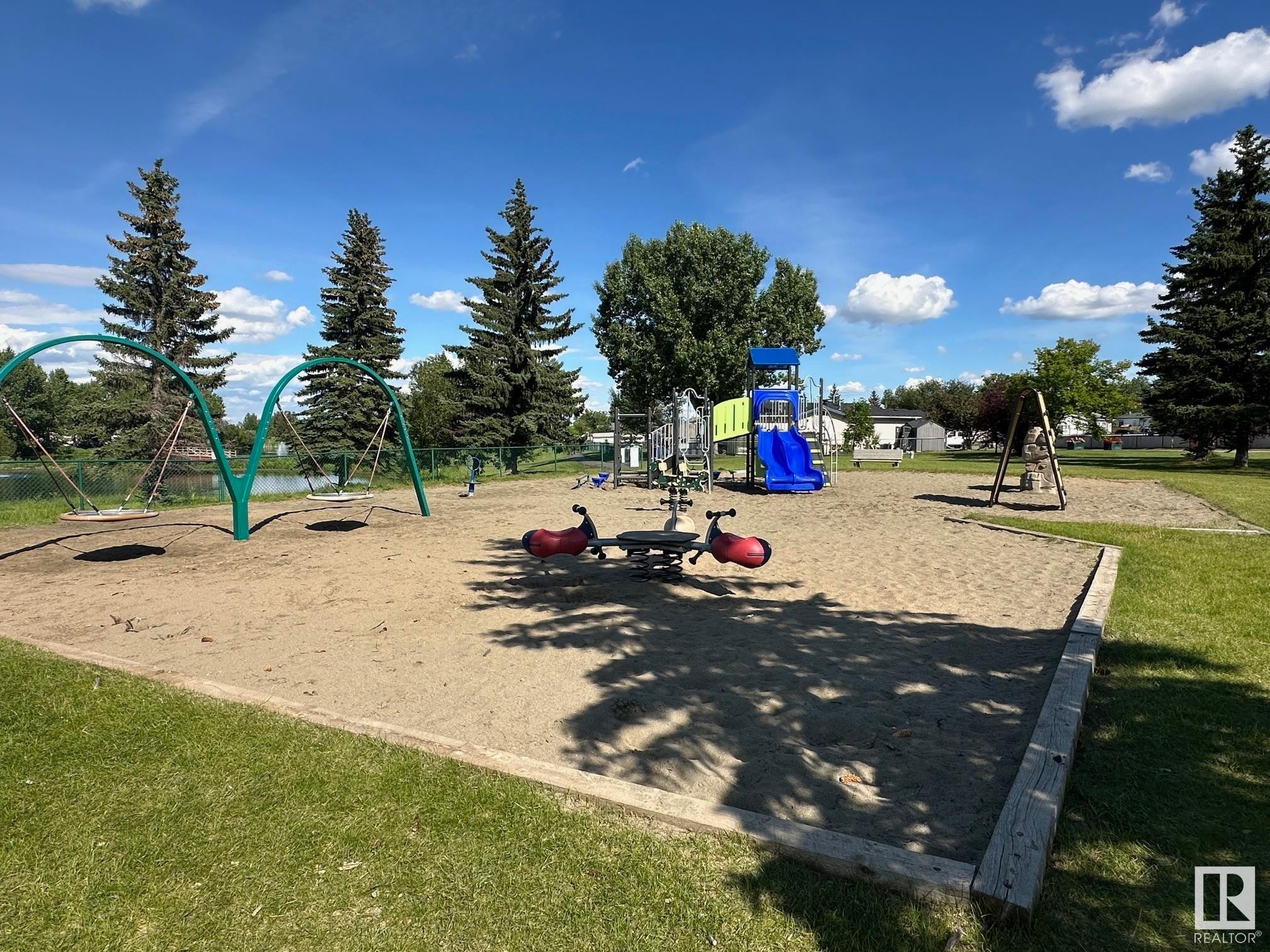 












1244 53222 Range Road 272

,
Rural Parkland County,




AB
T7X 4K4

