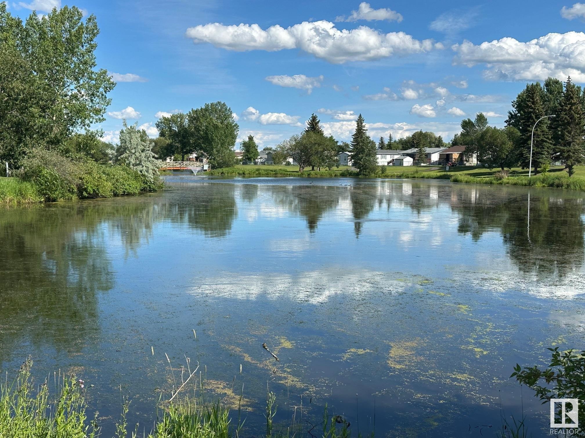 












1244 53222 Range Road 272

,
Rural Parkland County,




AB
T7X 4K4

