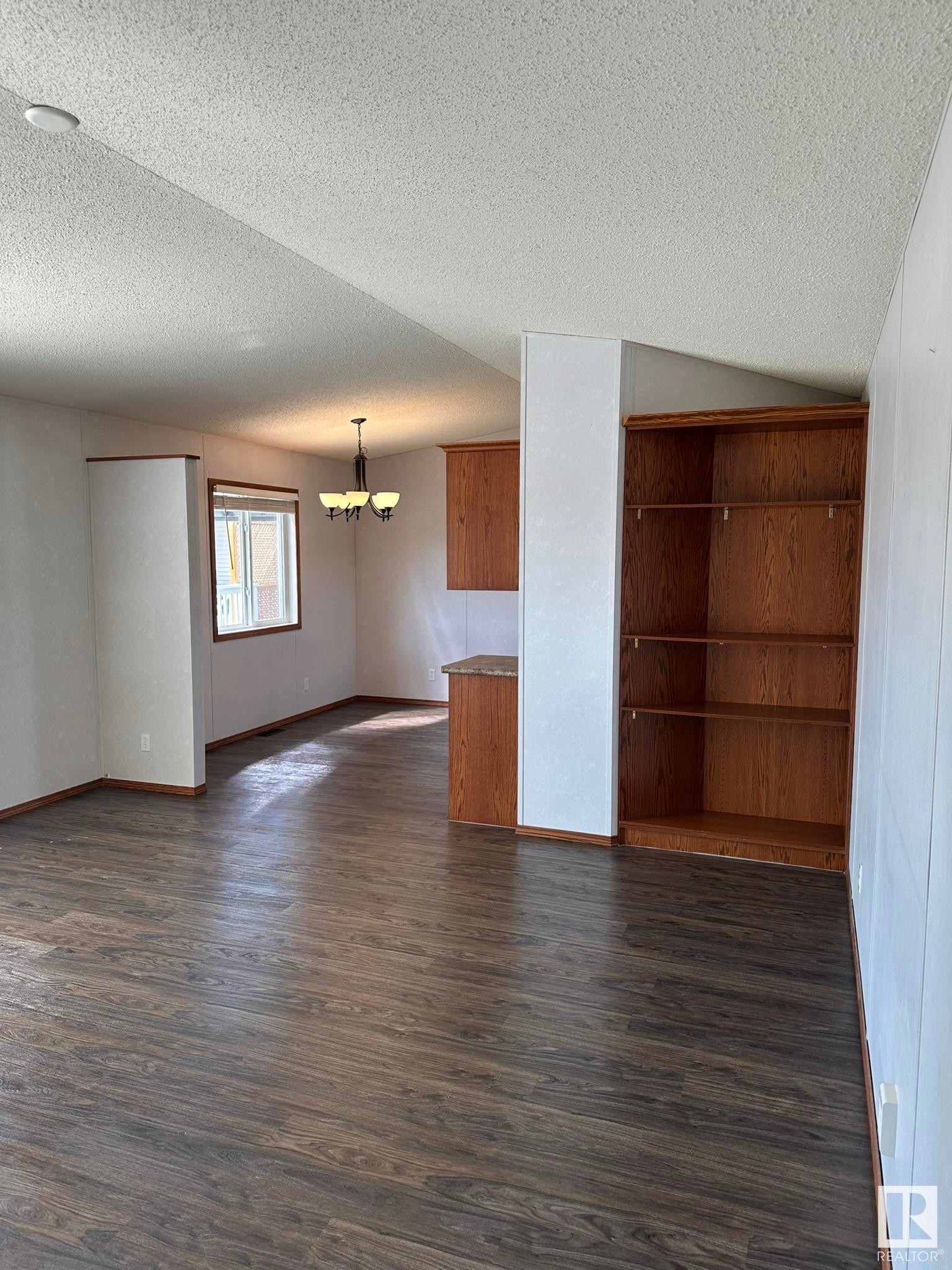 












1244 53222 Range Road 272

,
Rural Parkland County,




AB
T7X 4K4

