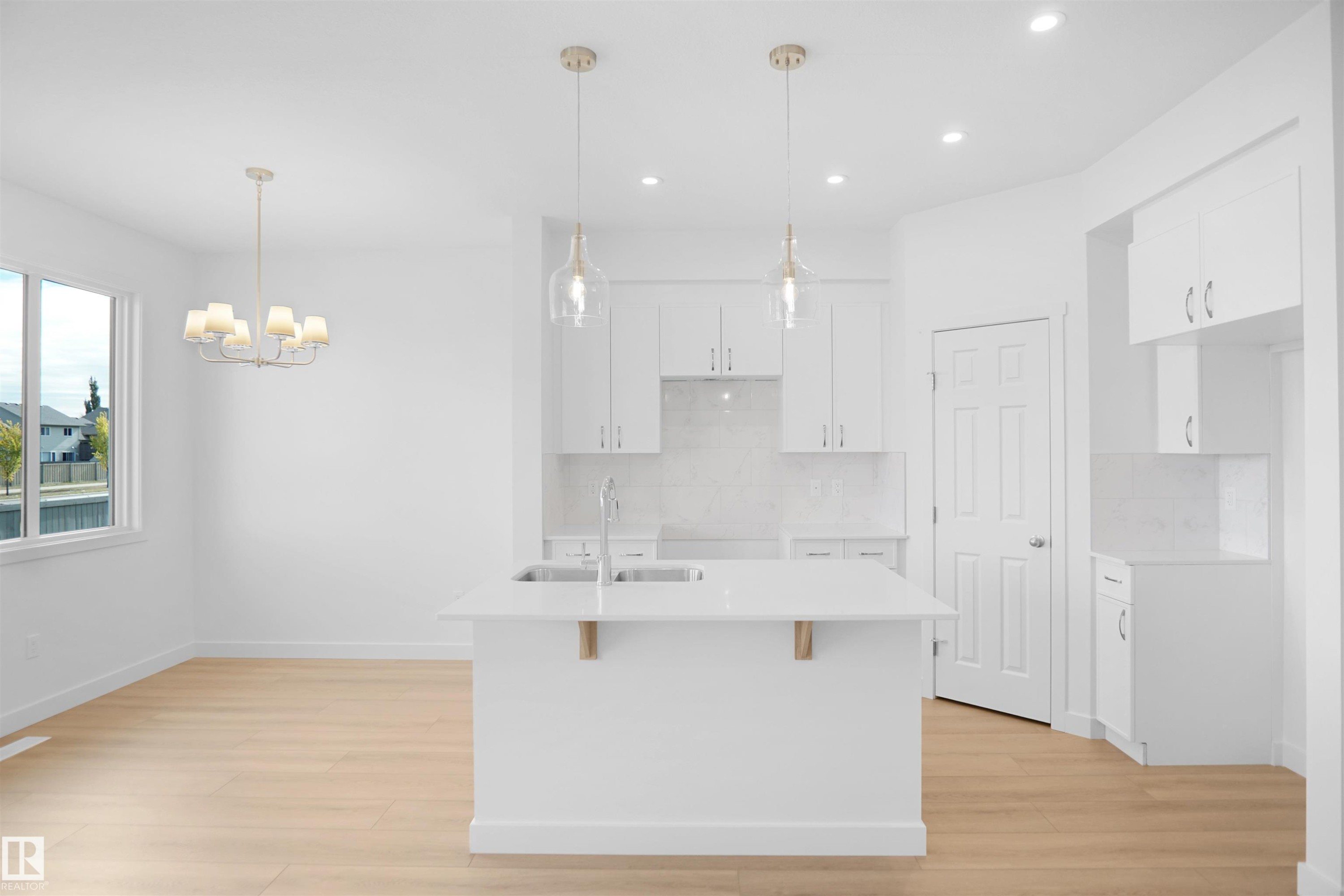 












113 Elliot Wynd

,
Fort Saskatchewan,




AB
T8L 0Z4

