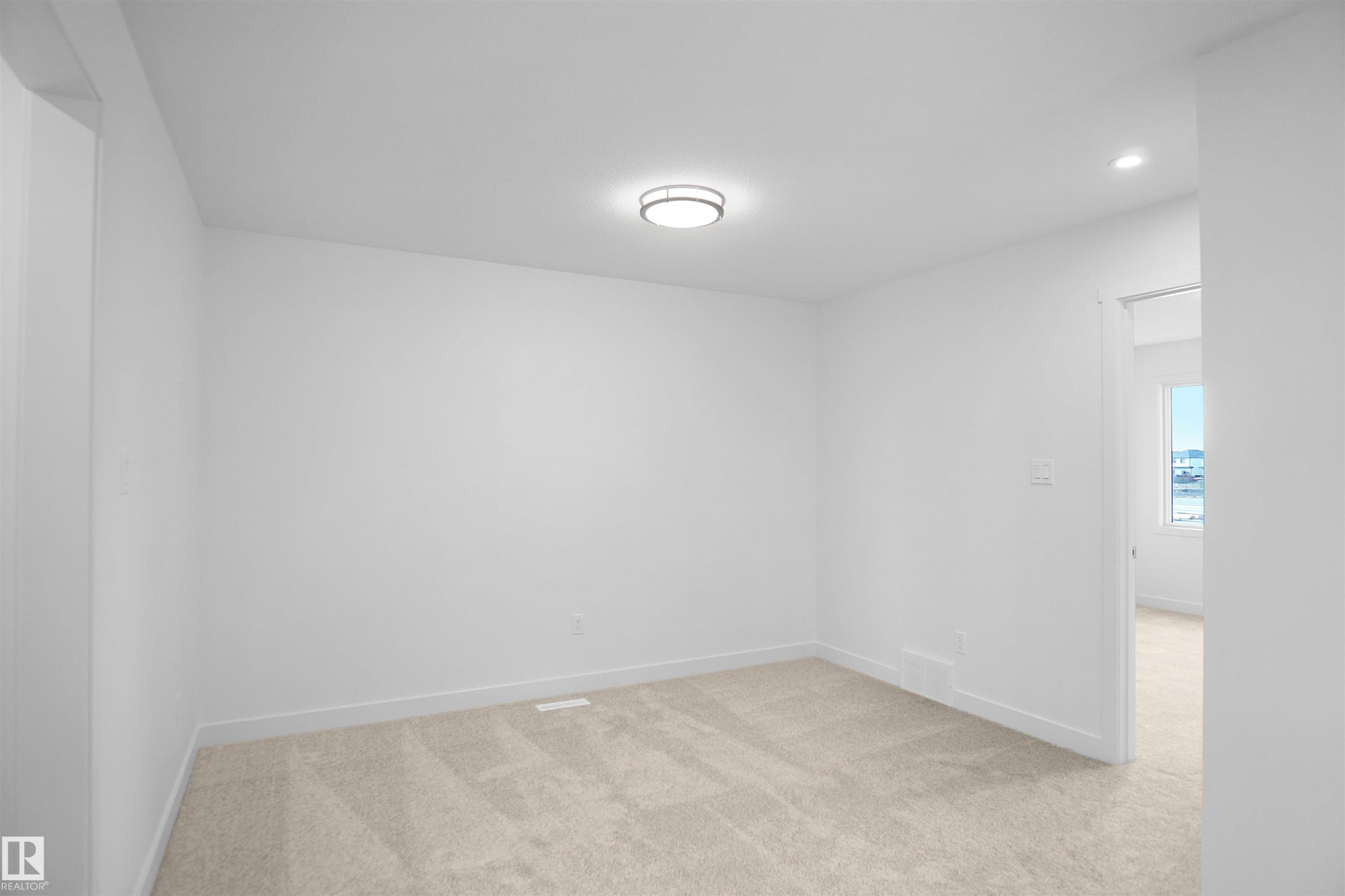 












113 Elliot Wynd

,
Fort Saskatchewan,




AB
T8L 0Z4

