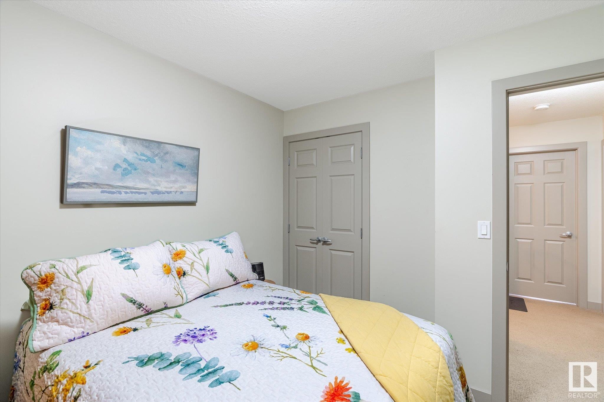 












26 1150 WINDERMERE Way

,
Edmonton,




AB
T6W 2B6

