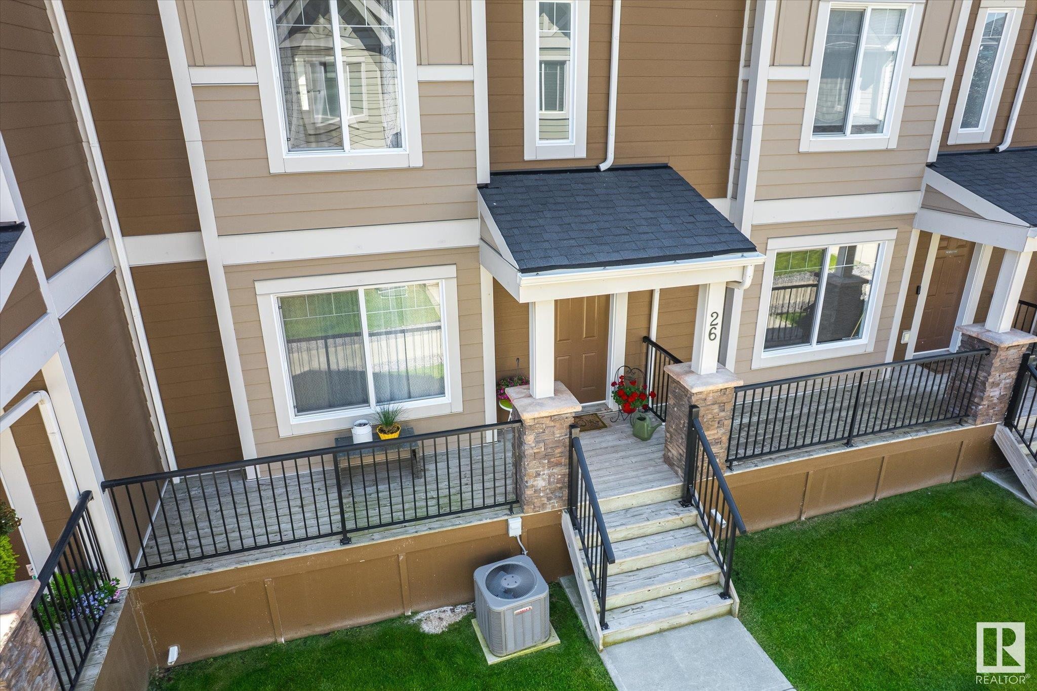 












26 1150 WINDERMERE Way

,
Edmonton,




AB
T6W 2B6

