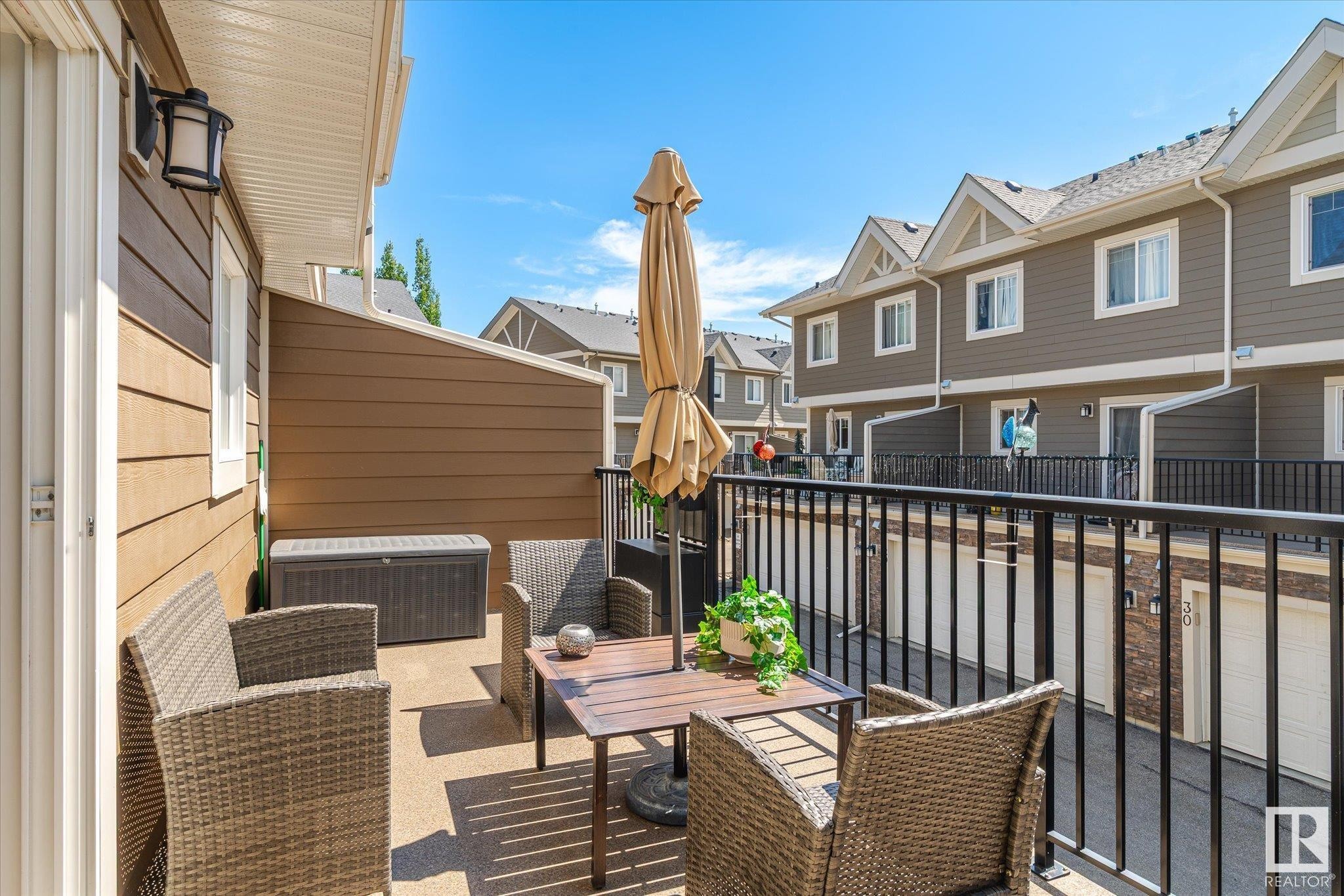 












26 1150 WINDERMERE Way

,
Edmonton,




AB
T6W 2B6


