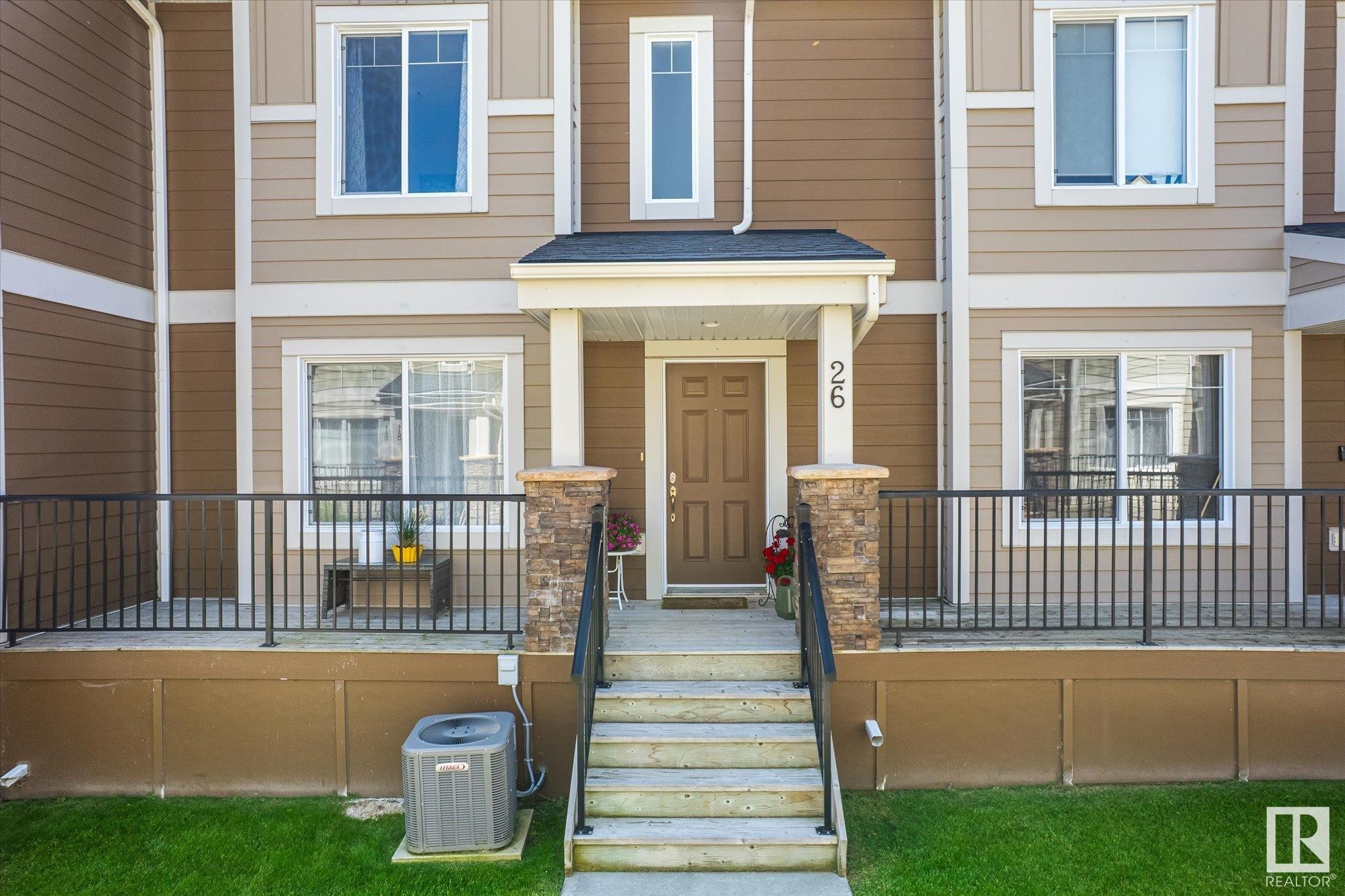 












26 1150 WINDERMERE Way

,
Edmonton,




AB
T6W 2B6


