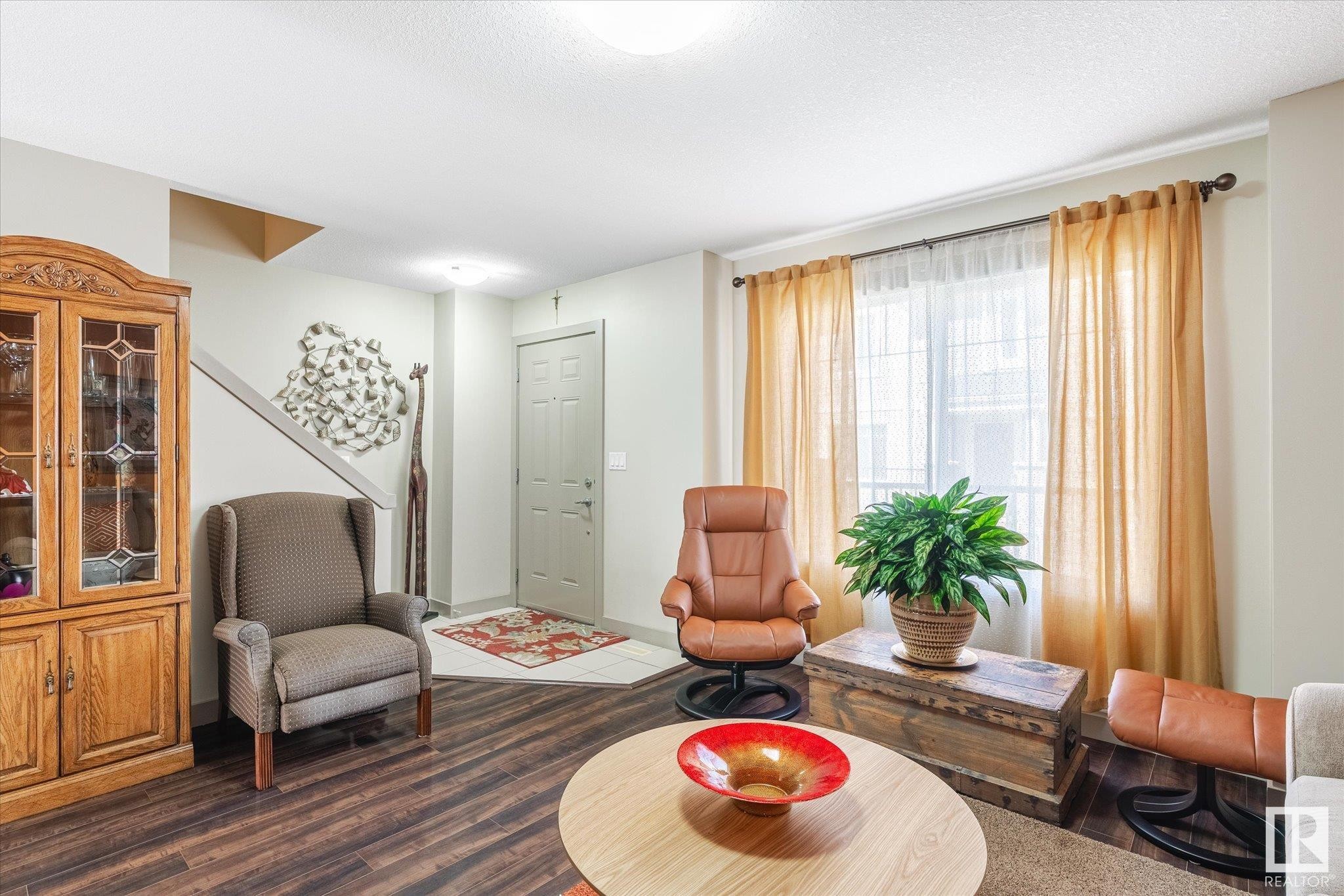 












26 1150 WINDERMERE Way

,
Edmonton,




AB
T6W 2B6

