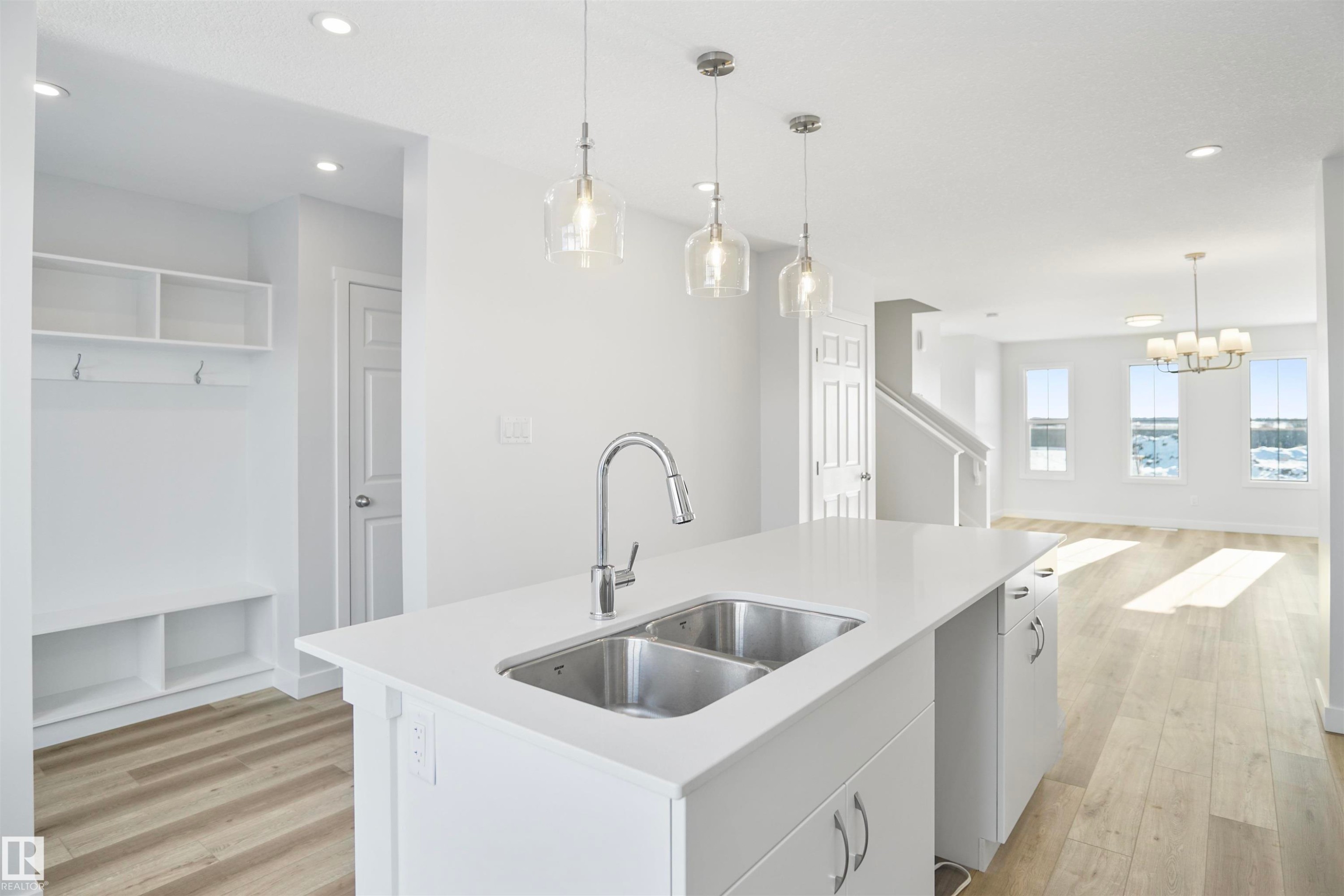 












160 Savoy Crescent

,
Sherwood Park,




AB
T8H 1Z8

