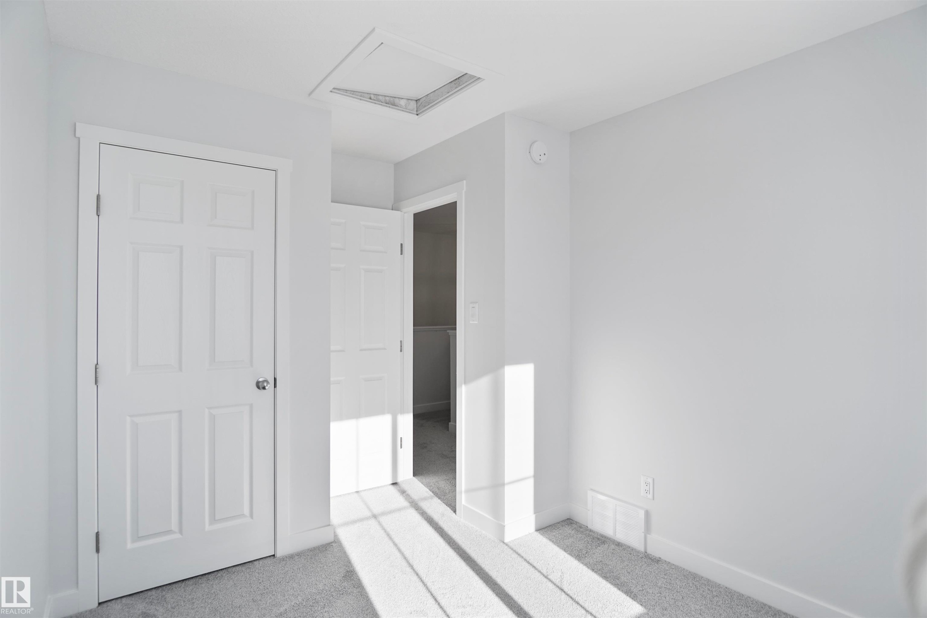 












160 Savoy Crescent

,
Sherwood Park,




AB
T8H 1Z8

