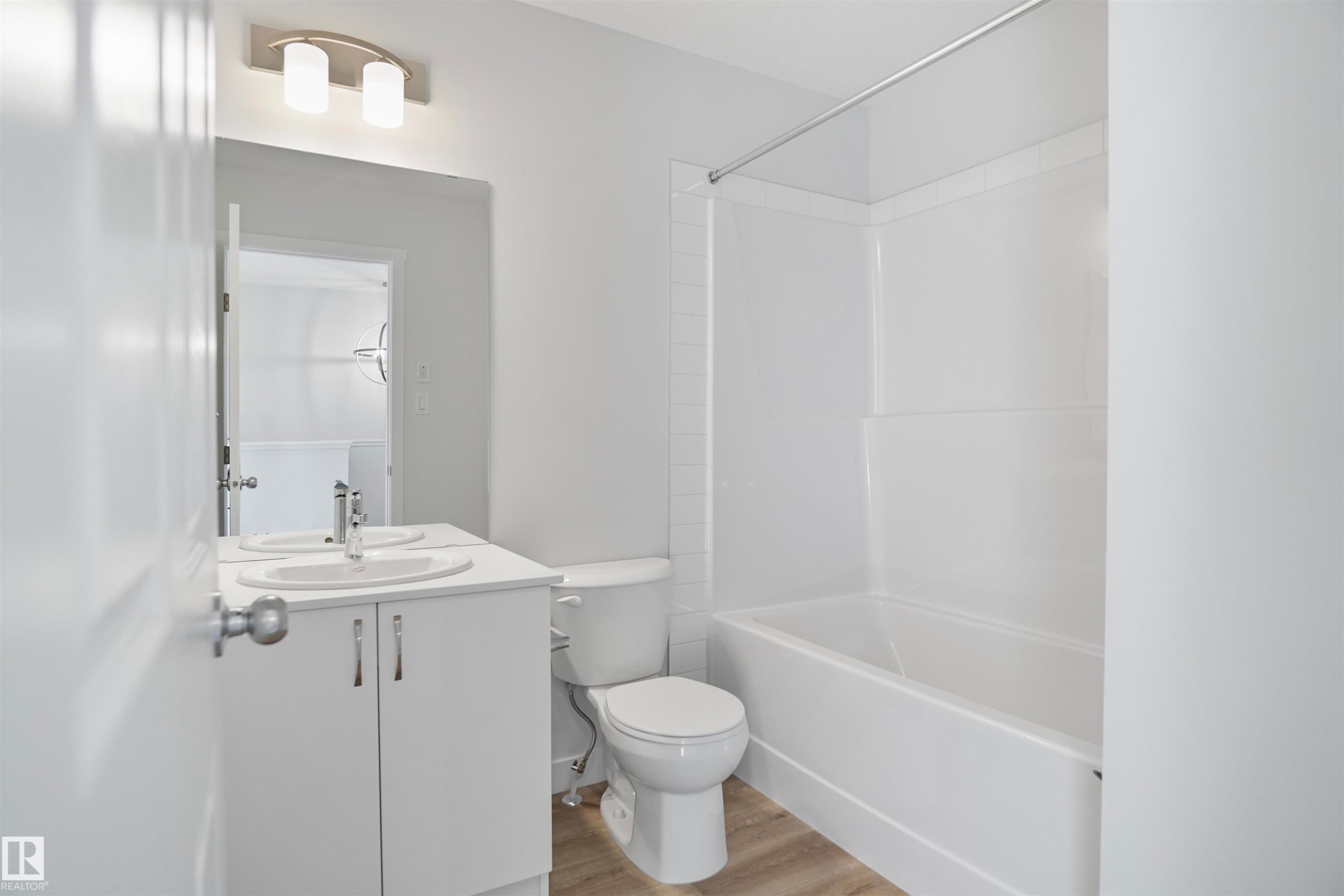 












160 Savoy Crescent

,
Sherwood Park,




AB
T8H 1Z8

