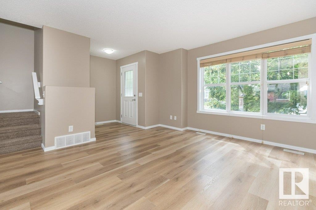 












2159 32 Street

,
Edmonton,




AB
T6T 0J9

