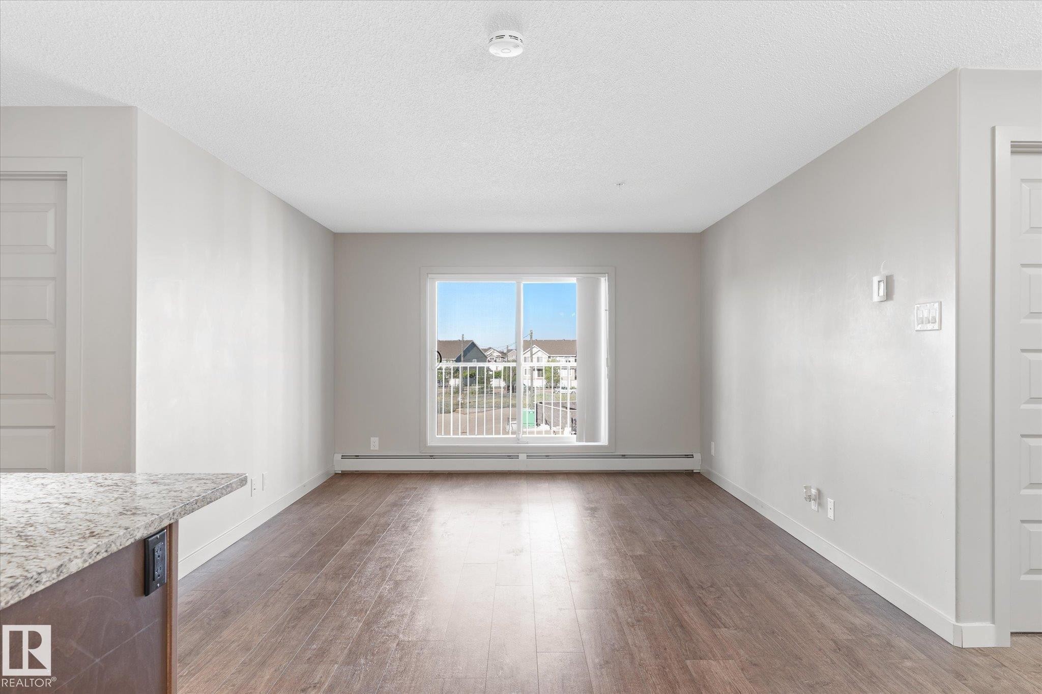












316 4008 SAVARYN Drive

,
Edmonton,




AB
T6X 2E5


