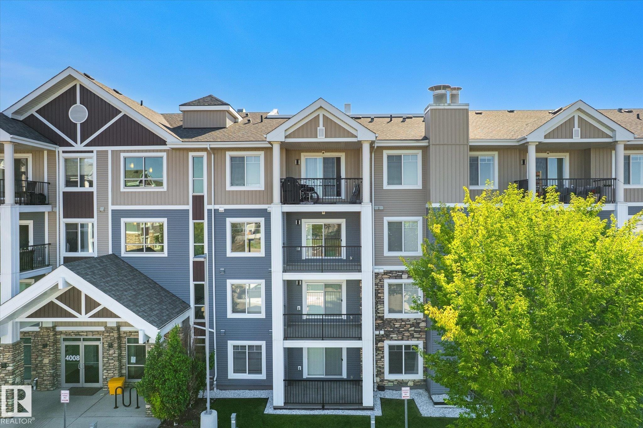 












316 4008 SAVARYN Drive

,
Edmonton,




AB
T6X 2E5

