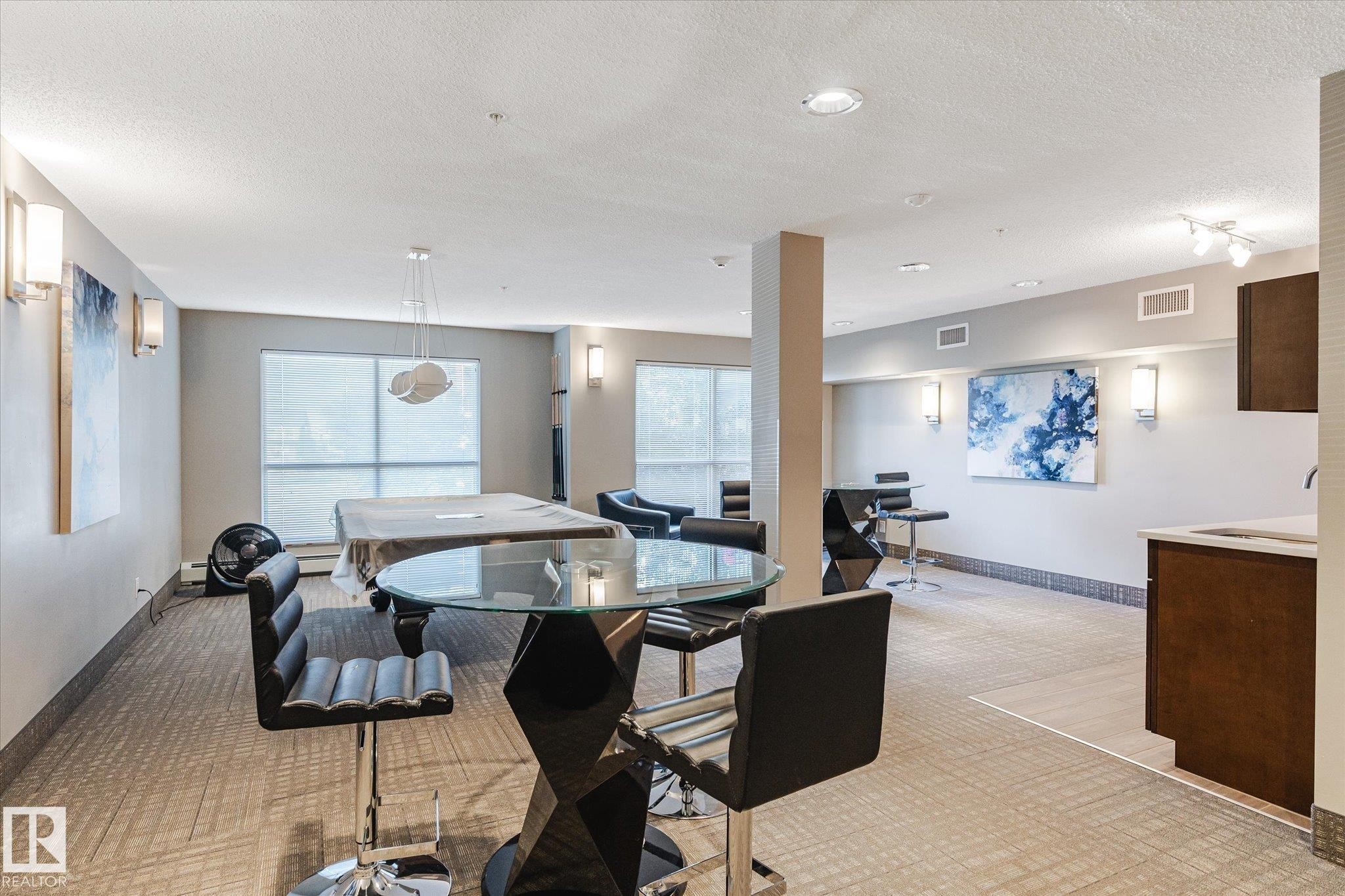












316 4008 SAVARYN Drive

,
Edmonton,




AB
T6X 2E5

