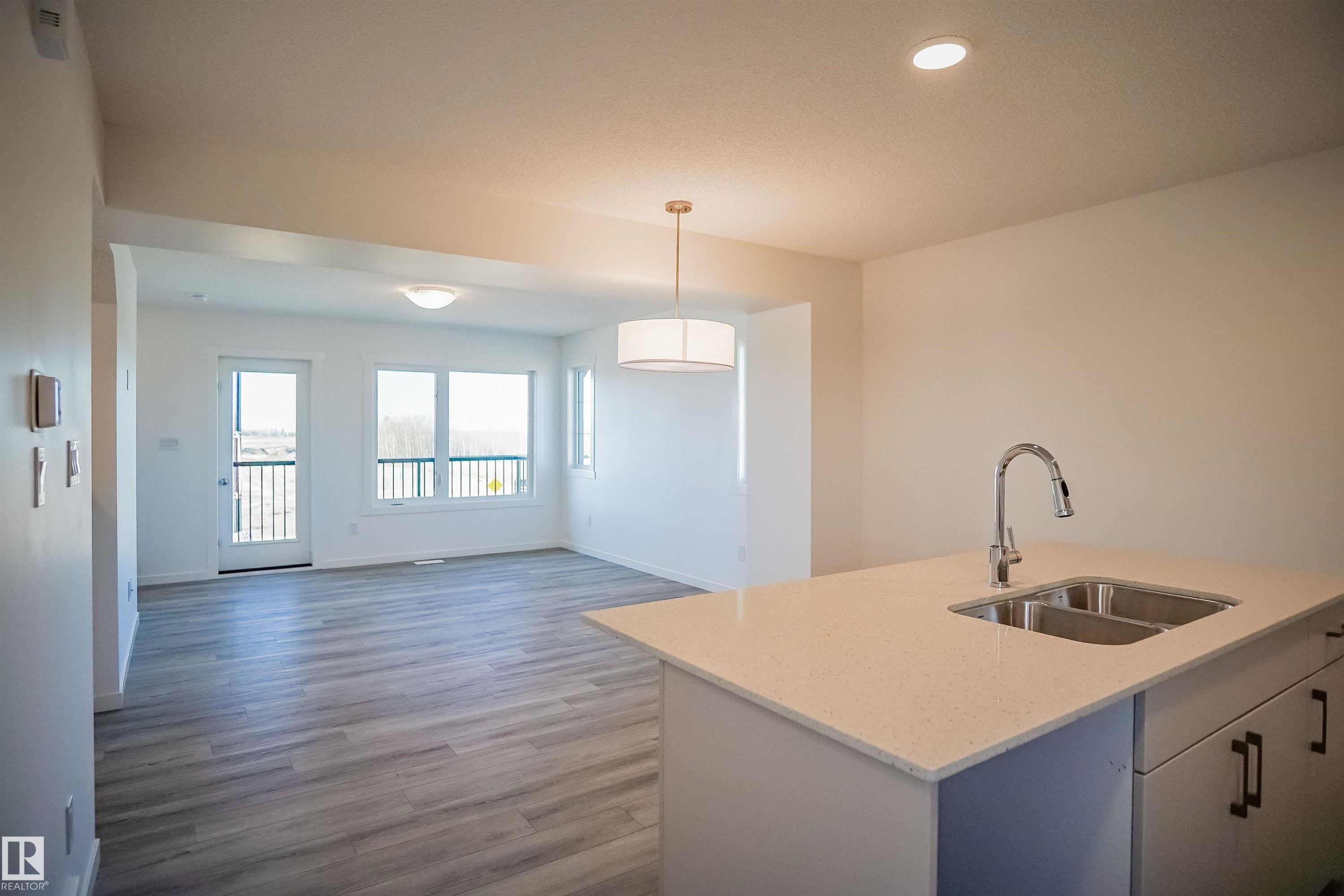 












4189 Kinglet Drive

,
Edmonton,




AB
T5S 0N8

