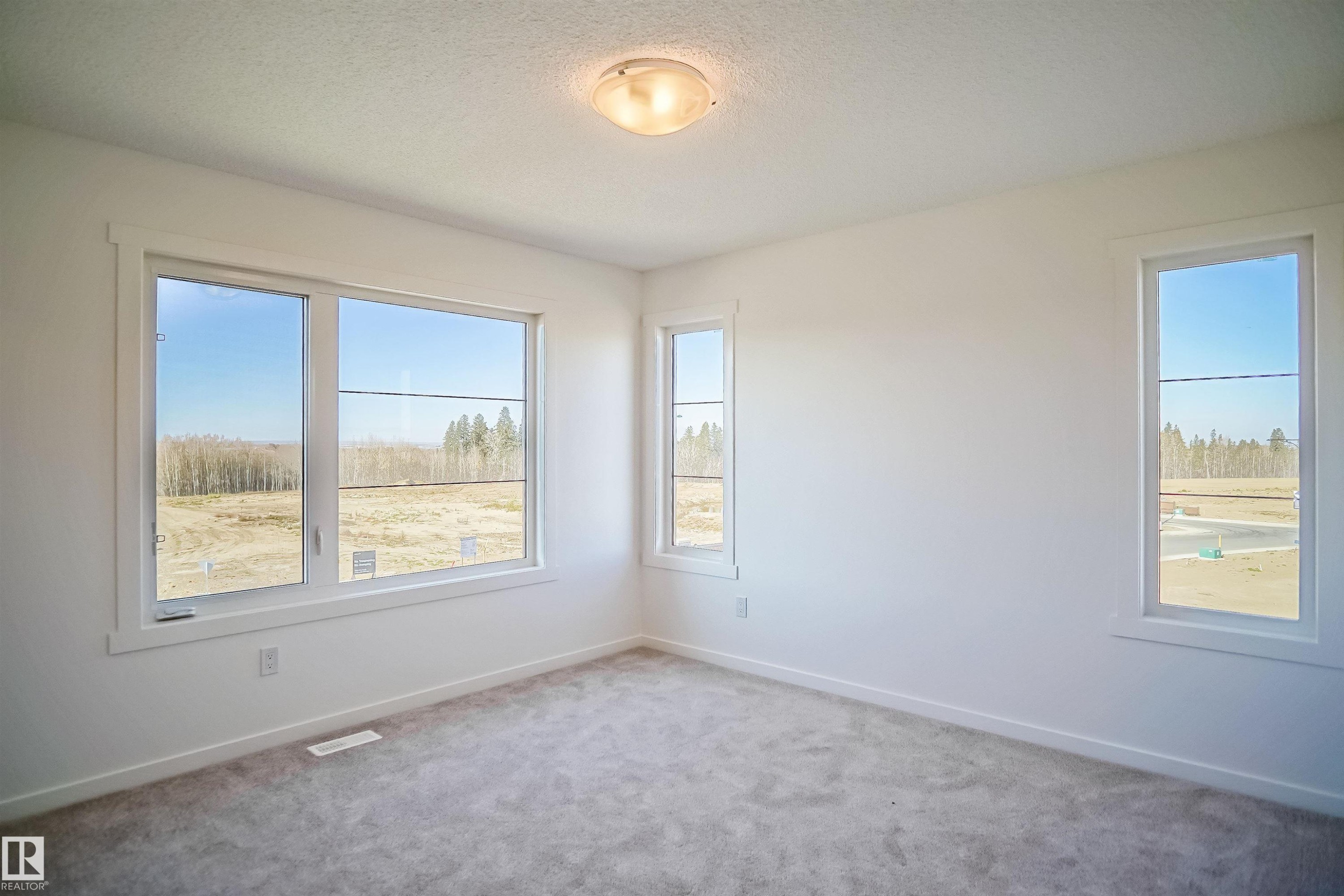 












4189 Kinglet Drive

,
Edmonton,




AB
T5S 0N8

