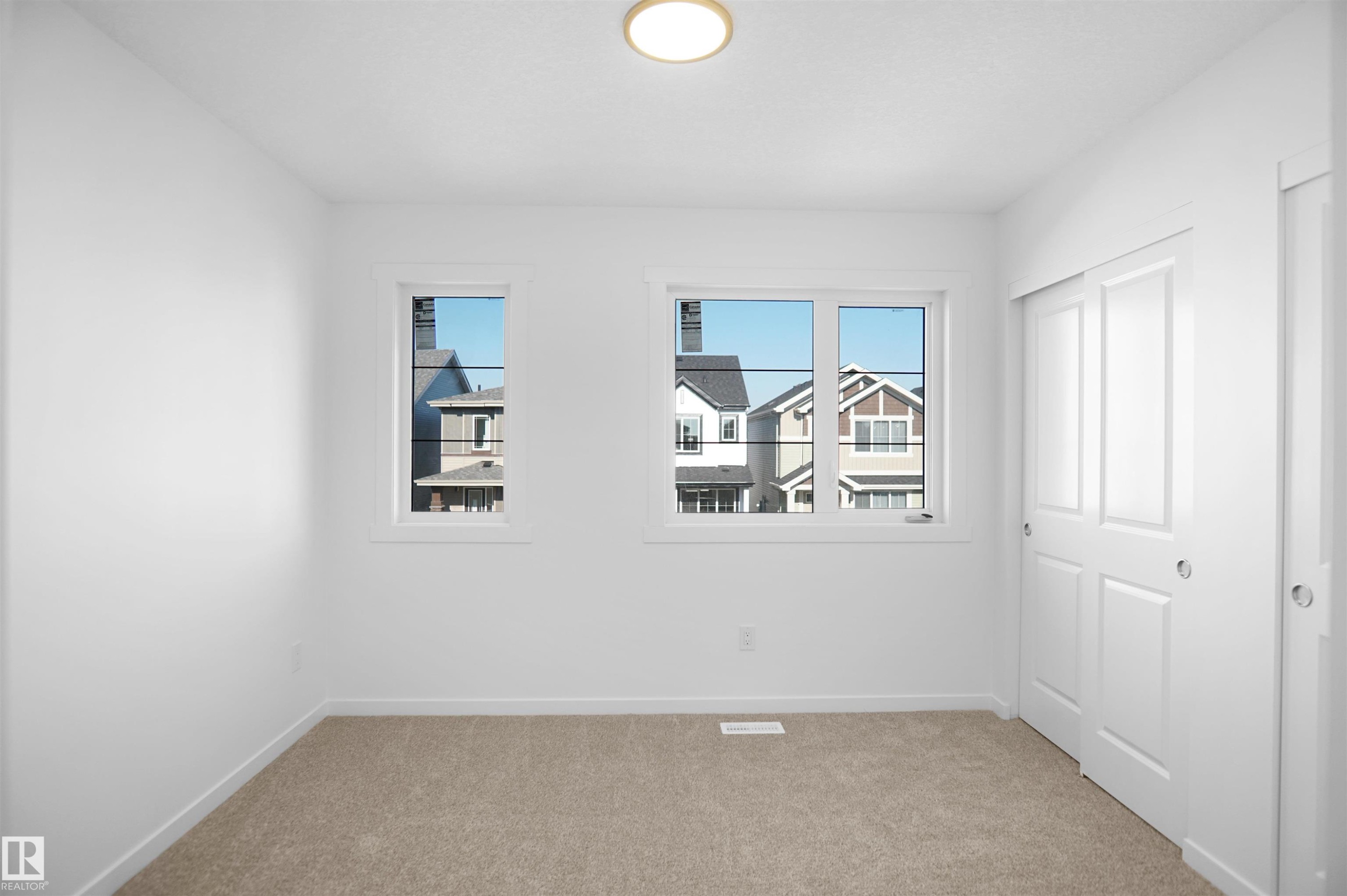 












2107 210 Street

,
Edmonton,




AB
T5S 0T1

