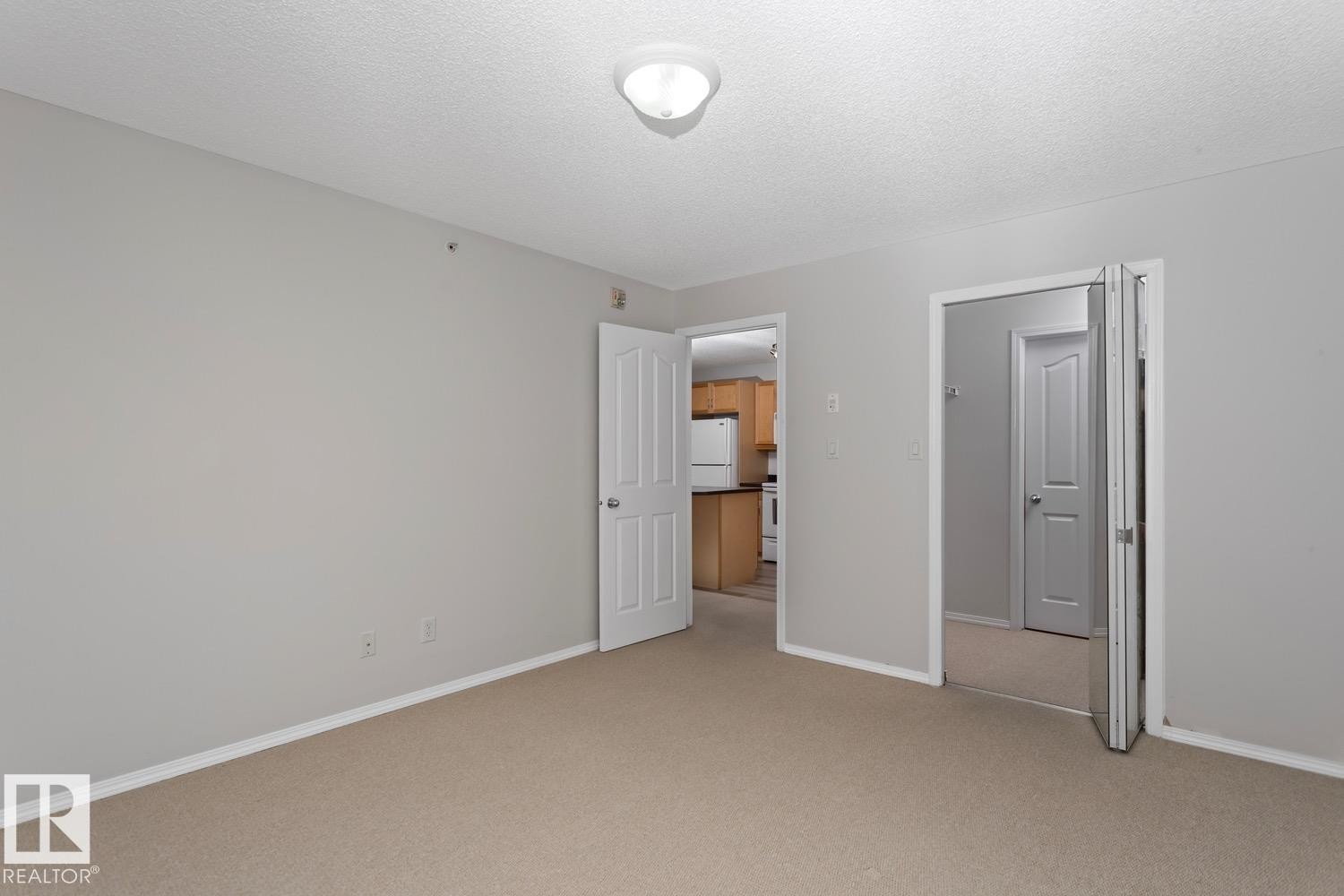 












446 16311 95 Street

,
Edmonton,




AB
T5Z 3Y5

