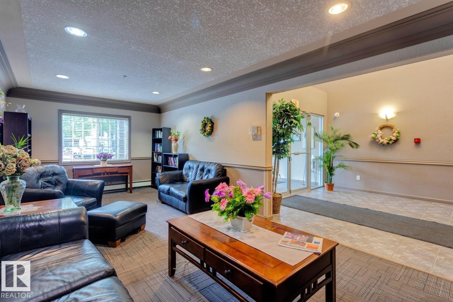 












446 16311 95 Street

,
Edmonton,




AB
T5Z 3Y5

