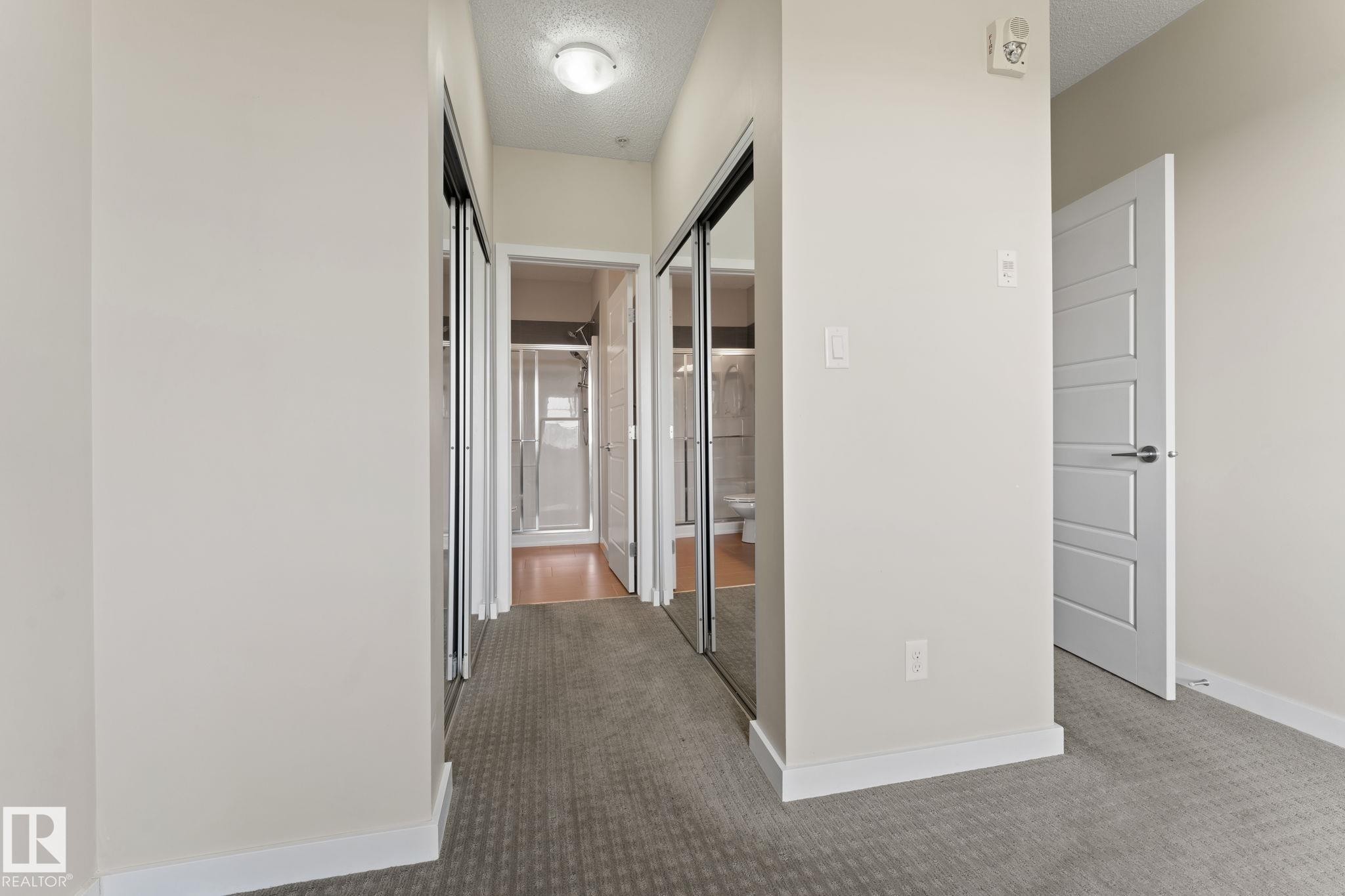 












414 507 ALBANY Way

,
Edmonton,




AB
T6V 0L9

