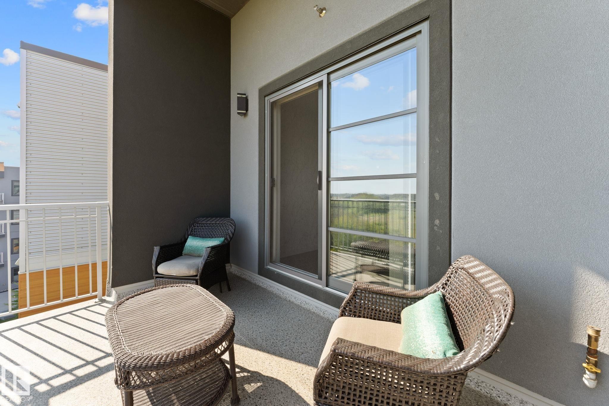 












414 507 ALBANY Way

,
Edmonton,




AB
T6V 0L9

